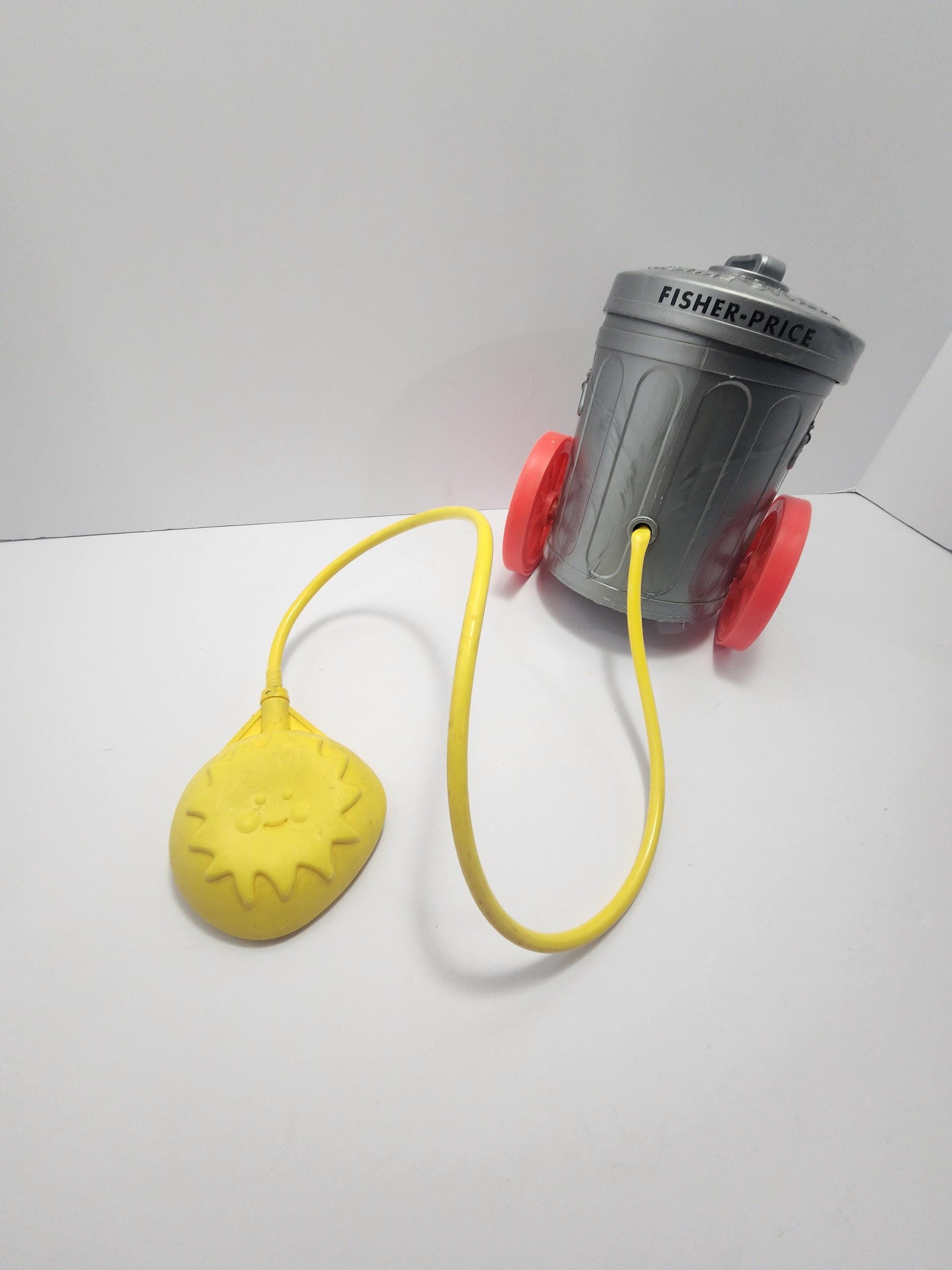 Vintage 2000's Fisher Price Oscar The Crouch Pretend Play Figure - Fisher Price - Muppets - Muppet Toys - Sesame Street - Oscar - Fisher Pri