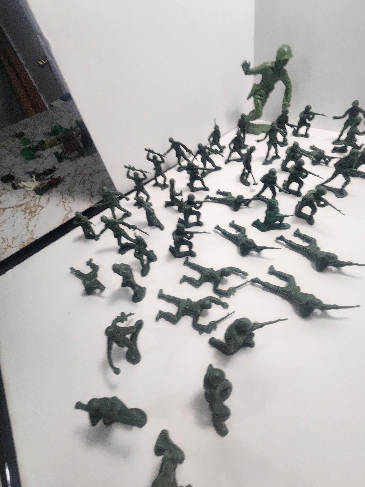 Army Men Vintage Action Figures Huge LOT - Army - Army Men - Action Figures - Playset - War - War Toys - Army Men Toys