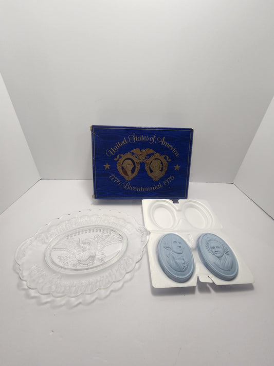 1776 Bicentennial Avon Presidential Collection Plate With Orginal Fresh Soap - Avon - Soap - Presidents - Presidential Gifts - Avon Soap