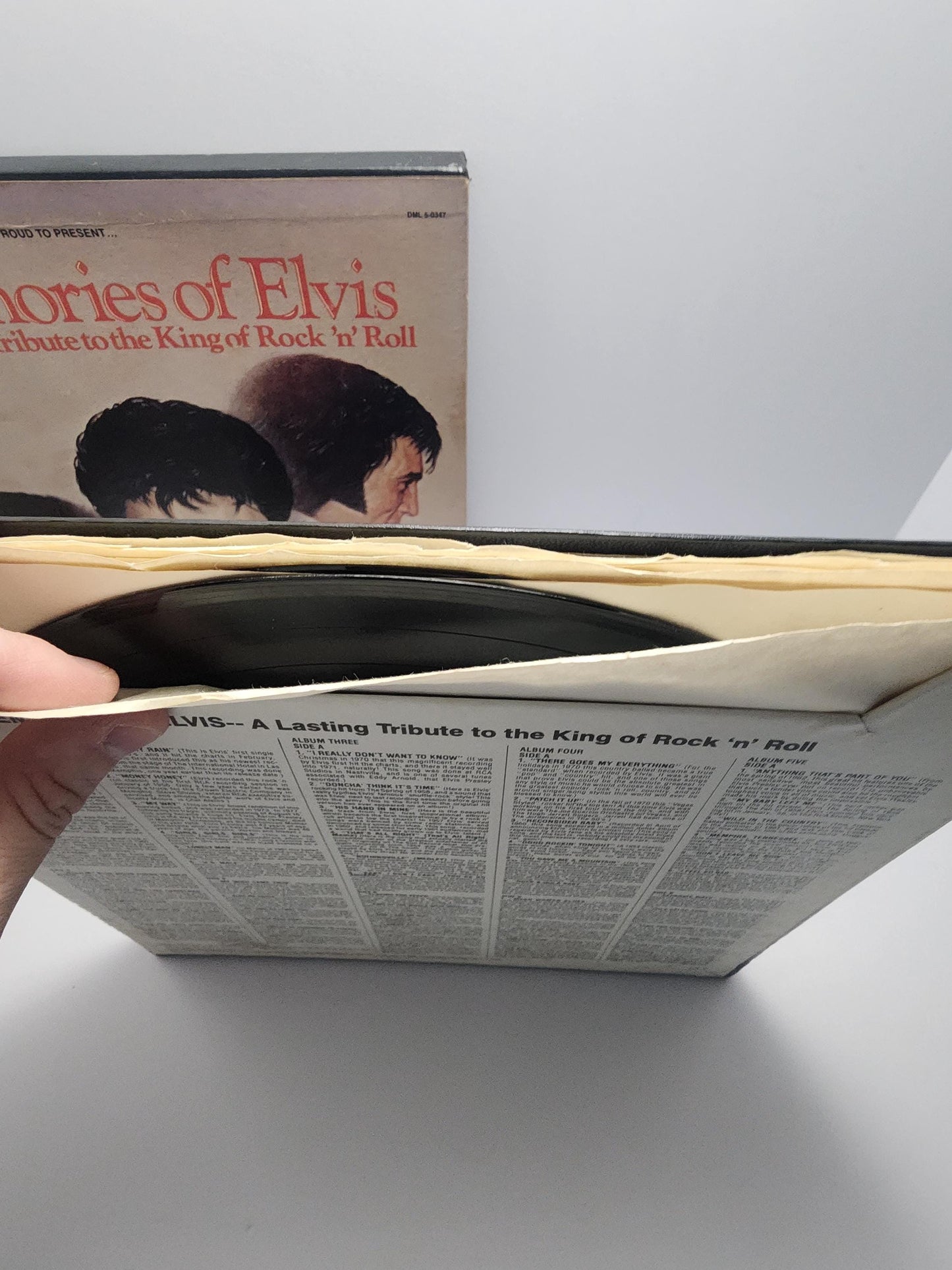 Elvis Presley Orginal 1960s 1980s Vinyl Records - Elvis - Elvis Presley - Vinyl - Records - Vinyl Records - Vintage Elvis - Vintage Records