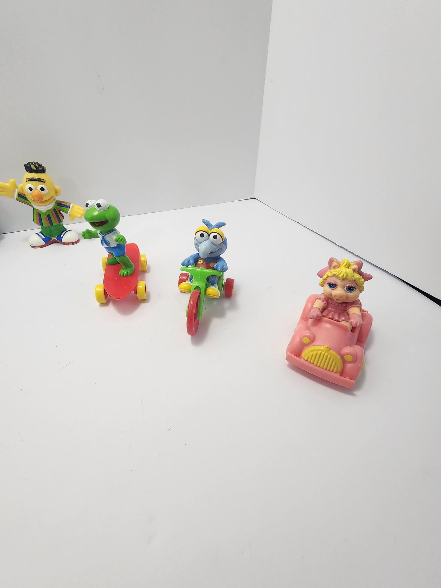 Sesame Street & The Muppets Vintage 1980's Toy Figures - Sesame Street - Sesame Street Toys - The Muppets - The Muppets Toys - Vintage Toys