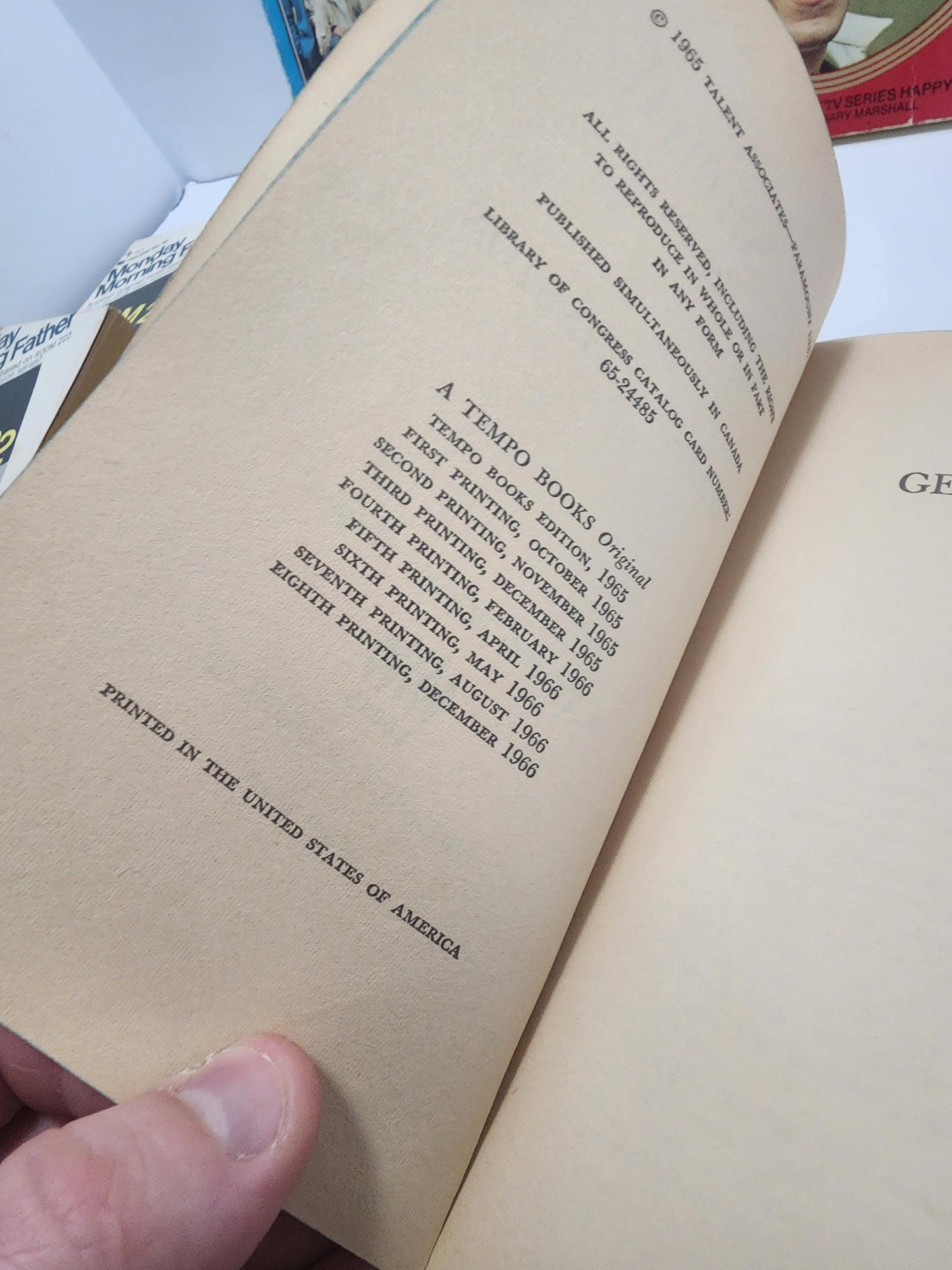 William Johnston 1980's Popular Movie & Shows Paperback Books - William Johnston - Paperback Books - Happy Days - Room 222 - Get Smart
