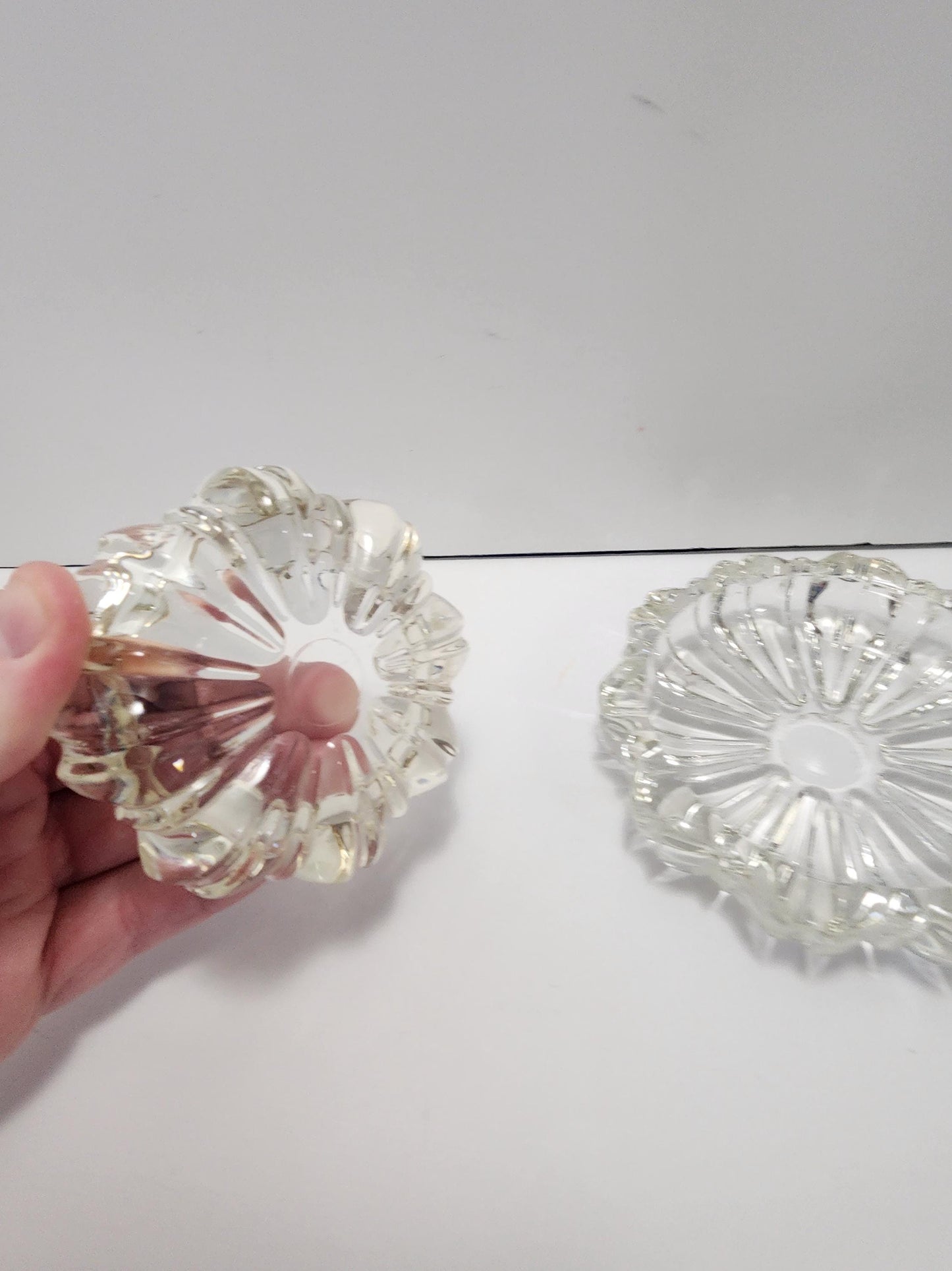 Midcentury Atlas Daisy Glass Ashtrays LOT Of 2 - Ashtray - Vintage Ashtray - Glass Ashtray - Atlas - Atlas Glass - Mid Centuty