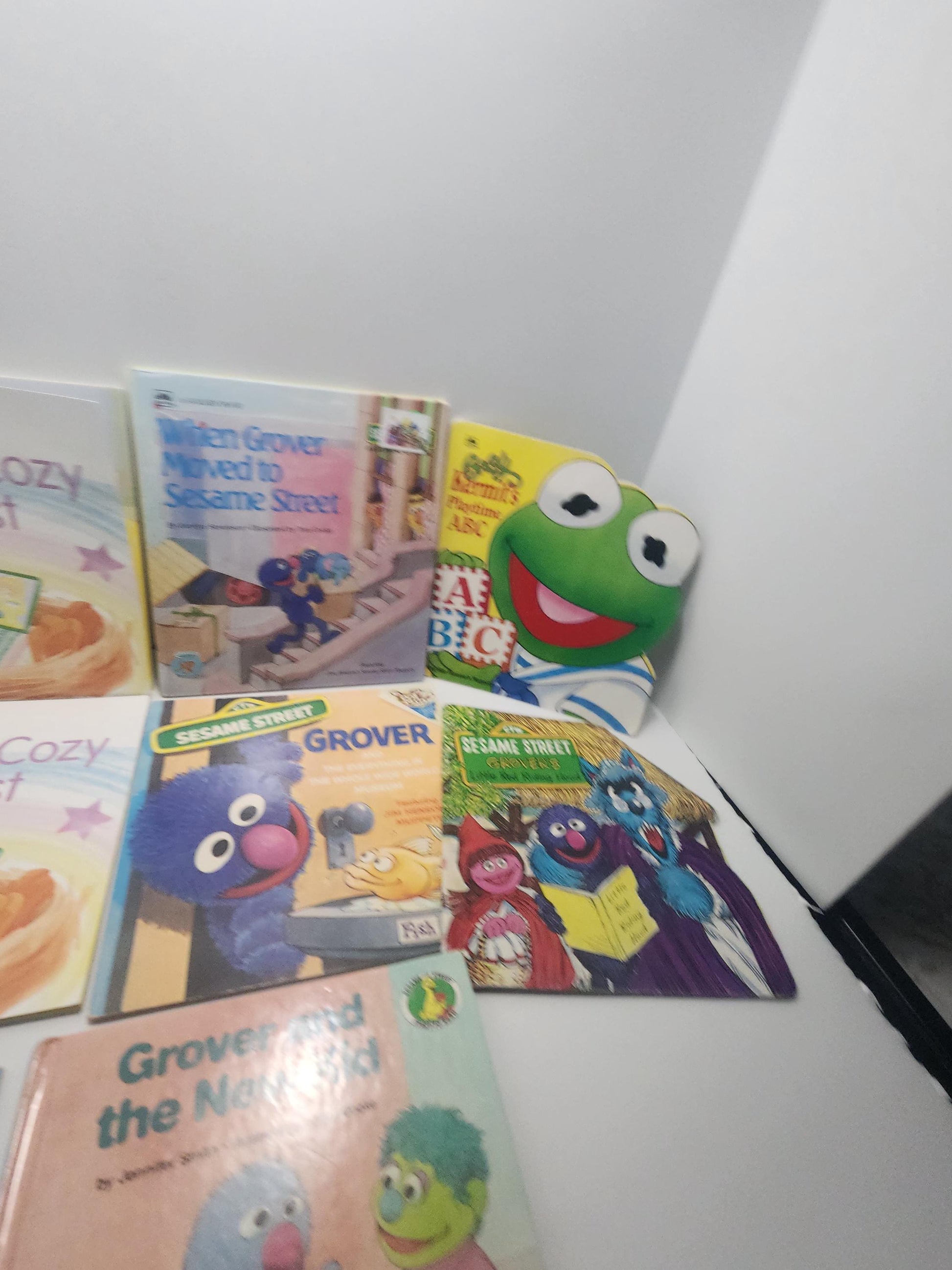 Vintage 1990's 2000's Sesame Street Children's Book LOT Of 8 - Children's Books - Sesame Street - Sesame Street Books - Kid's Books