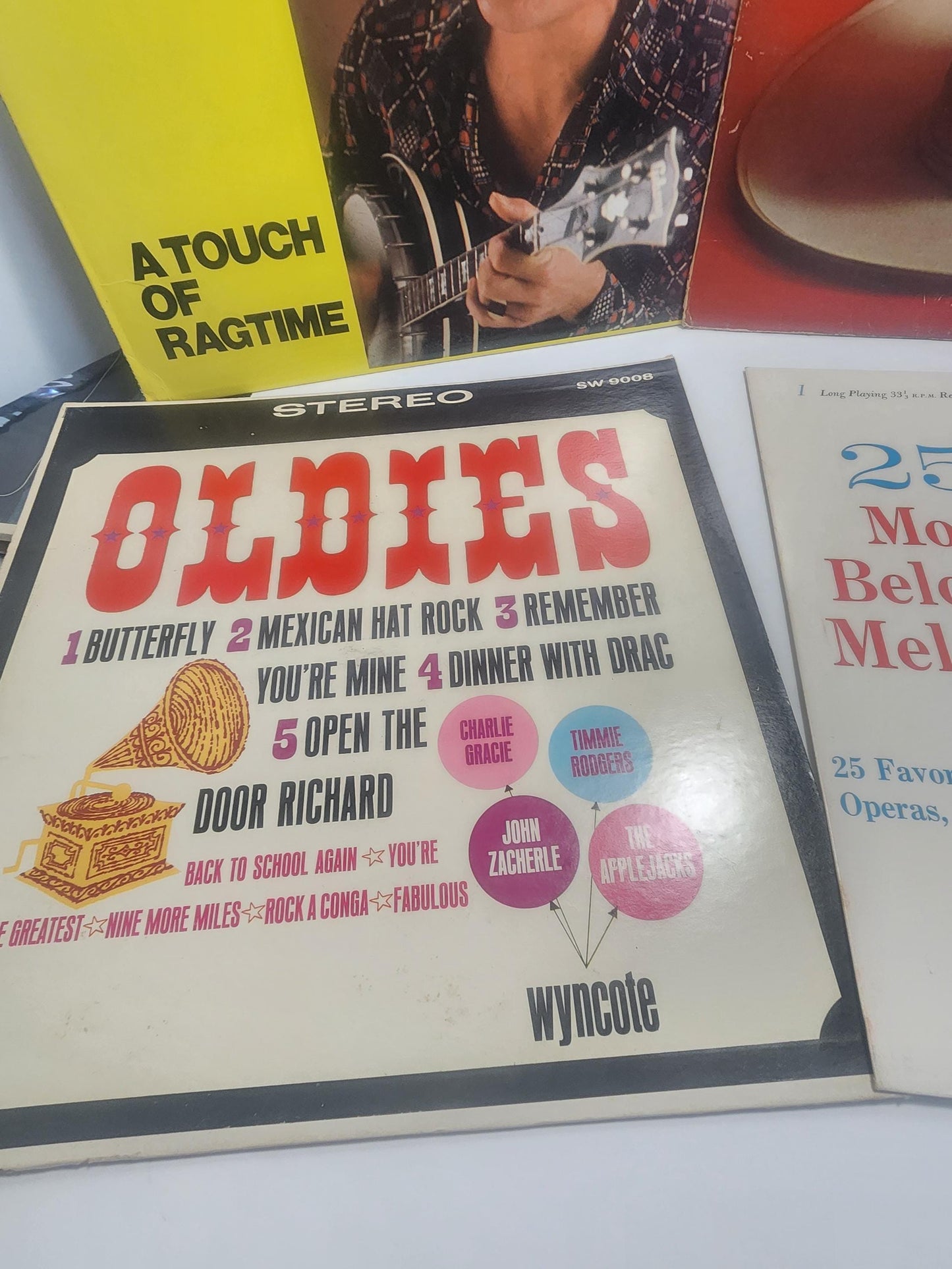 Country Western Oldies Vinyl LP Records 1970's 1980's Mixed LOT Of 4 - Vinyl - Vinyl LP Records - Western - Oldies - Country Music - Records