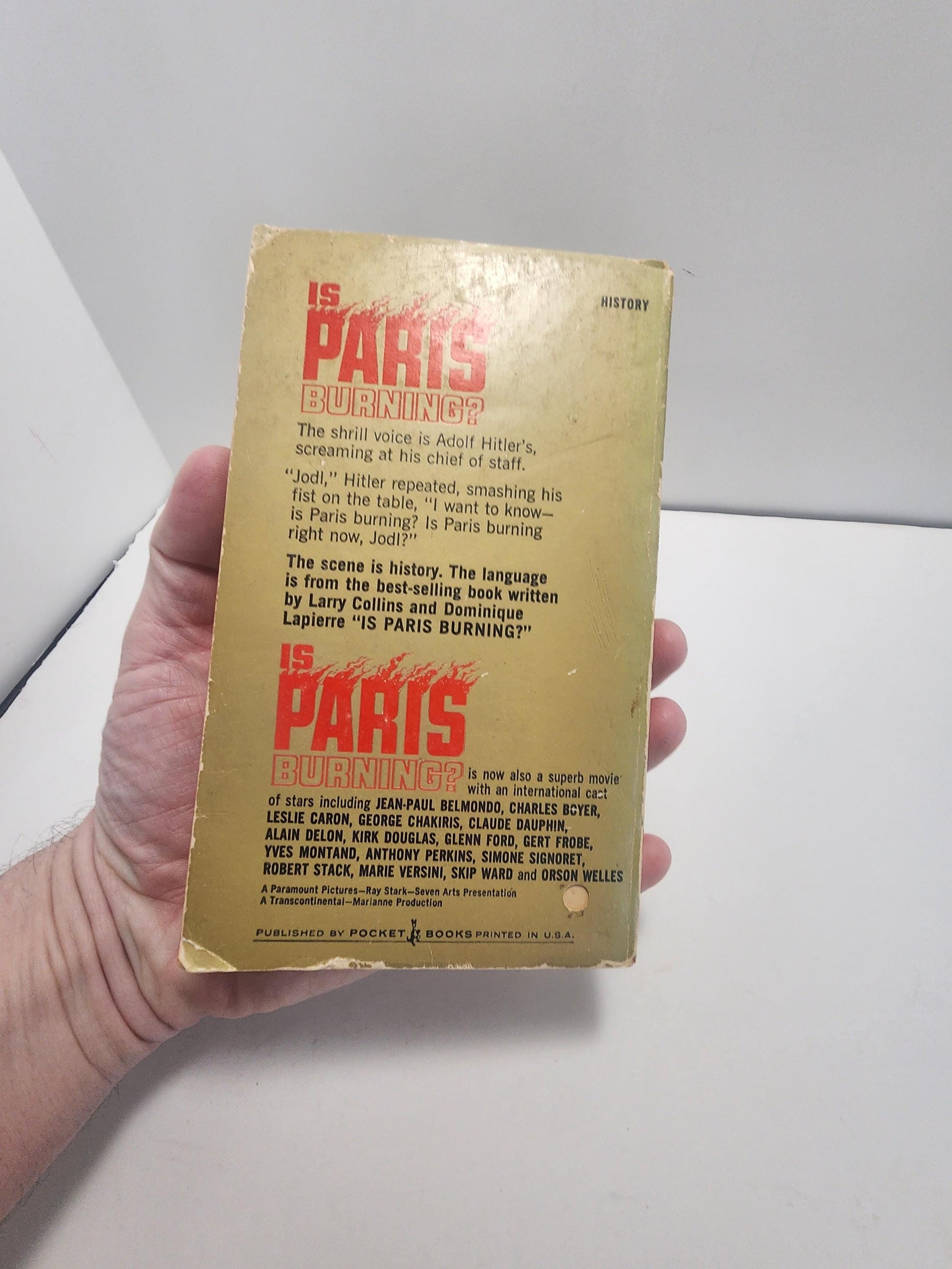 1960's Is Paris Burning? By Larry Collins - Larry Collins - Larry Collins Books - 1960's - Vintage Books - Is Paris Burning - Burning Paris