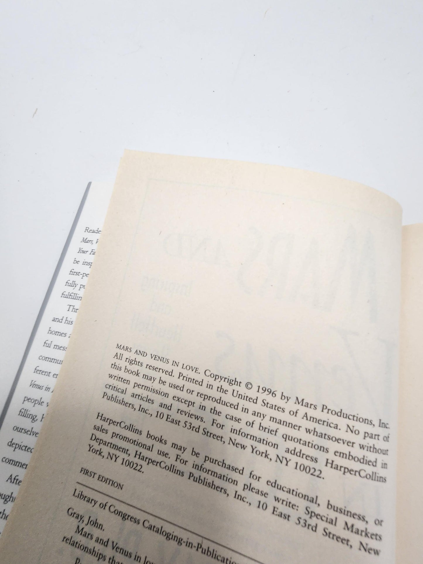 1996 Mars And Venus In Love By John Gray PHD - PHD - John Gray - John Gray Books - Love - Love Books - Couples - Couples Books - Mars And Ve