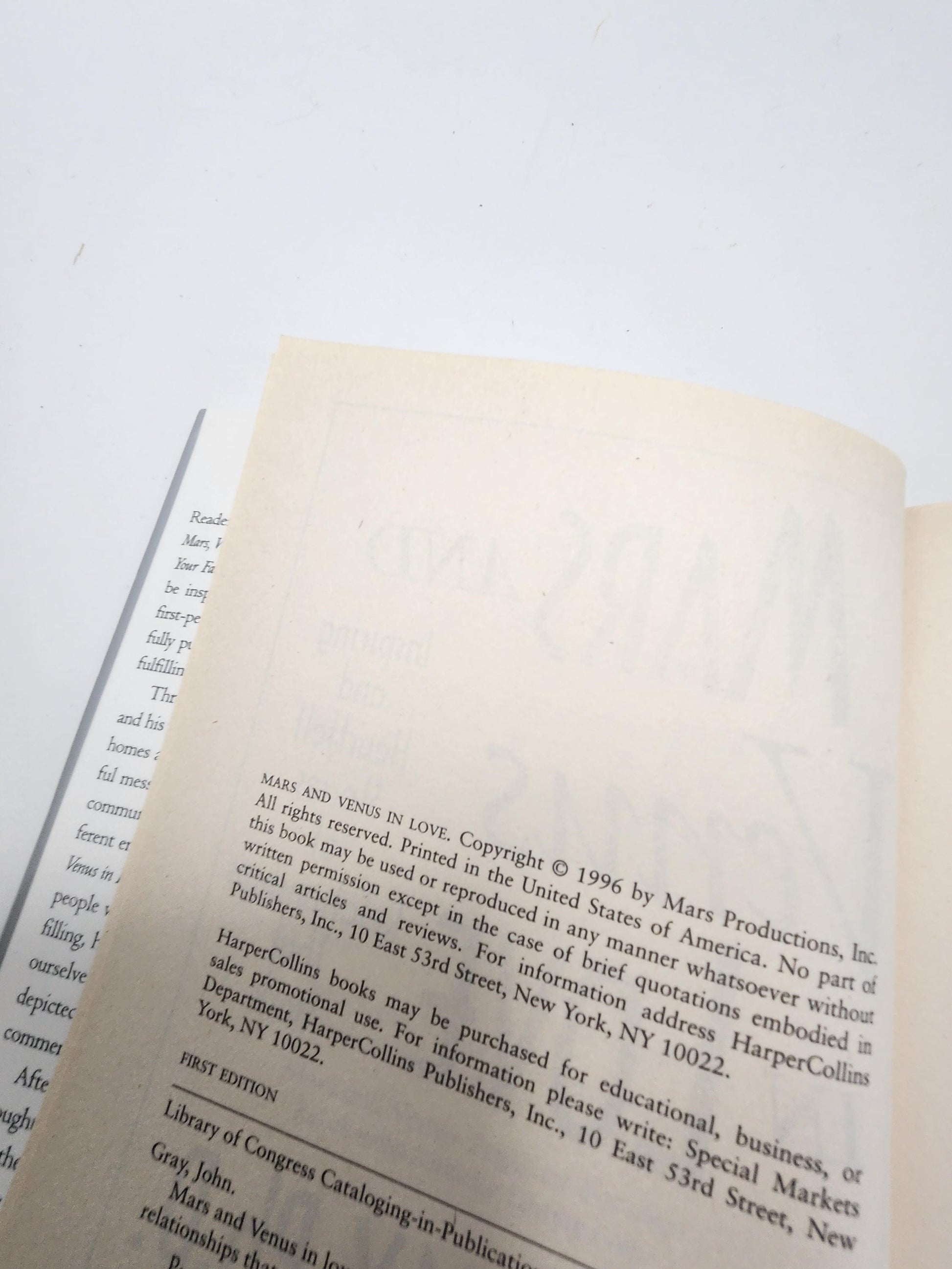 1996 Mars And Venus In Love By John Gray PHD - PHD - John Gray - John Gray Books - Love - Love Books - Couples - Couples Books - Mars And Ve