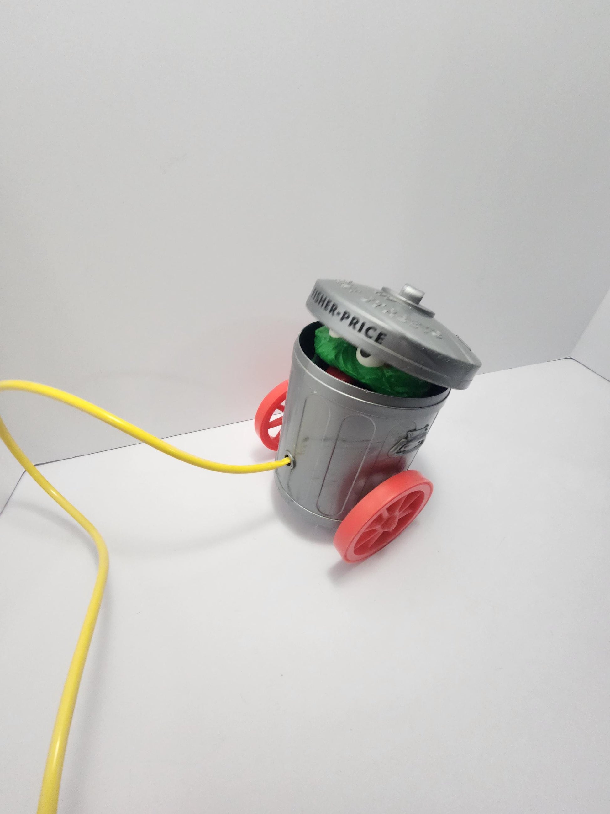 Vintage 2000's Fisher Price Oscar The Crouch Pretend Play Figure - Fisher Price - Muppets - Muppet Toys - Sesame Street - Oscar - Fisher Pri