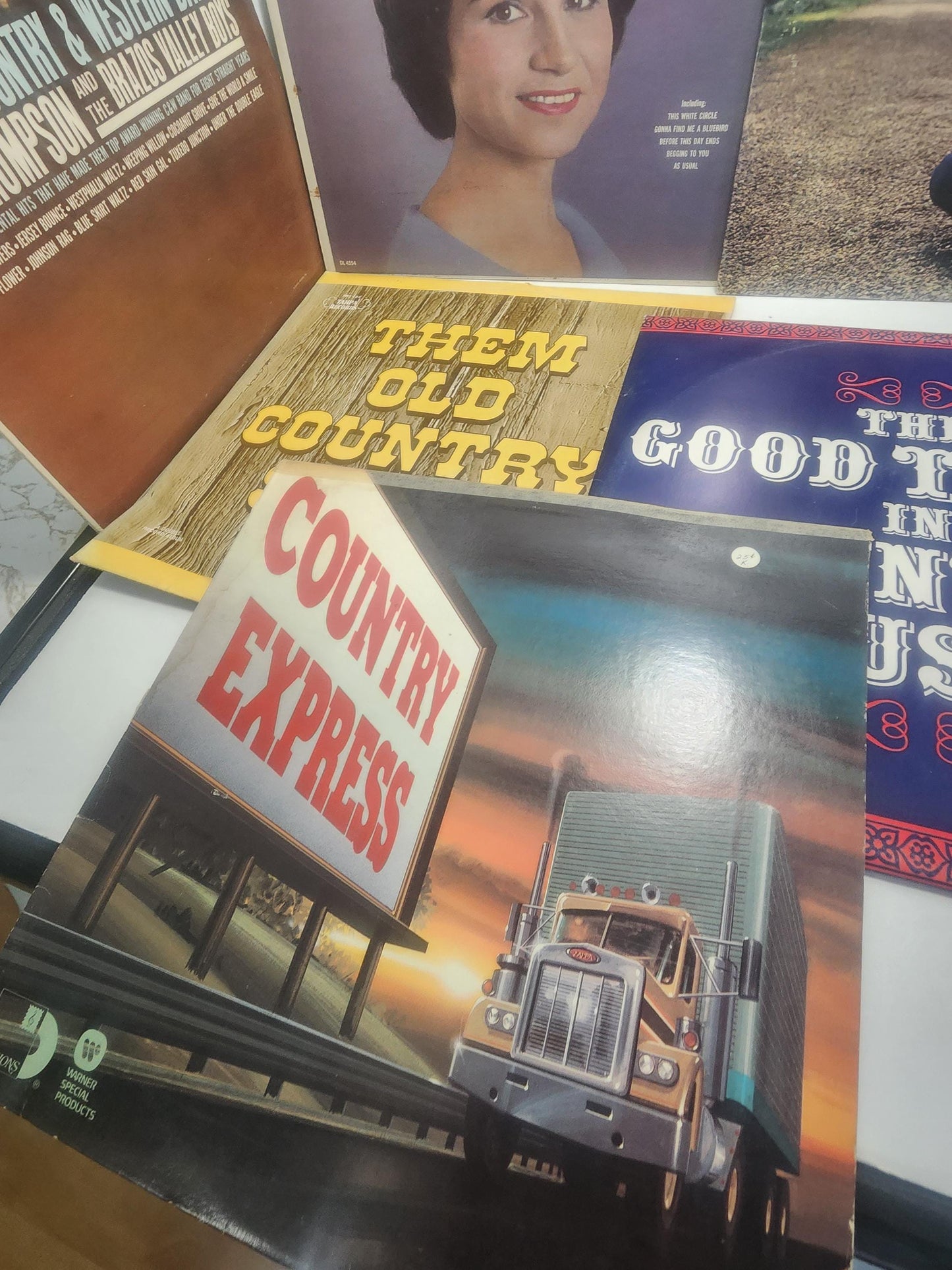 Christmas 1970's 1980's Vinyl LP Records LOT Of 7 - Vinyl - Vinyl Records - Christmas Music - Music - 1970's - Christmas Records