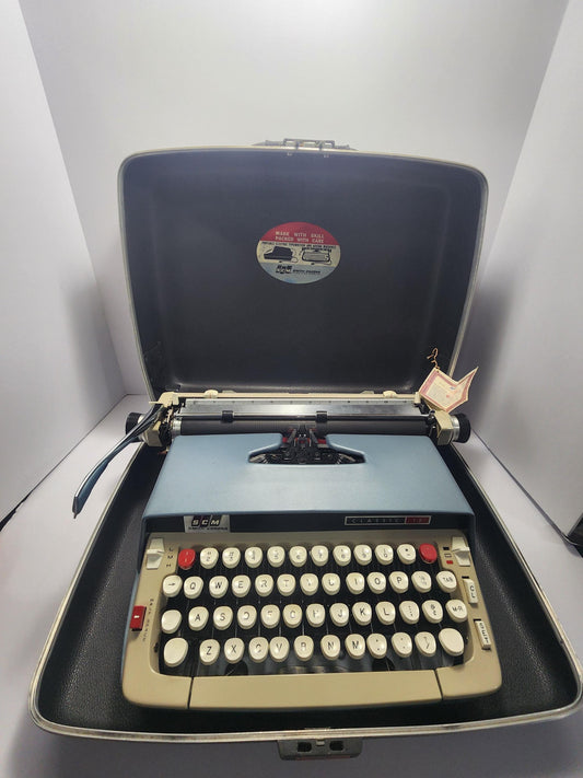 1966 Techno Blue Smith Corona Classic 12 Typewriter With Briefcase - Briefcase - Typewriter - Antiques - 1960's - Vintage Typewriter - Techn