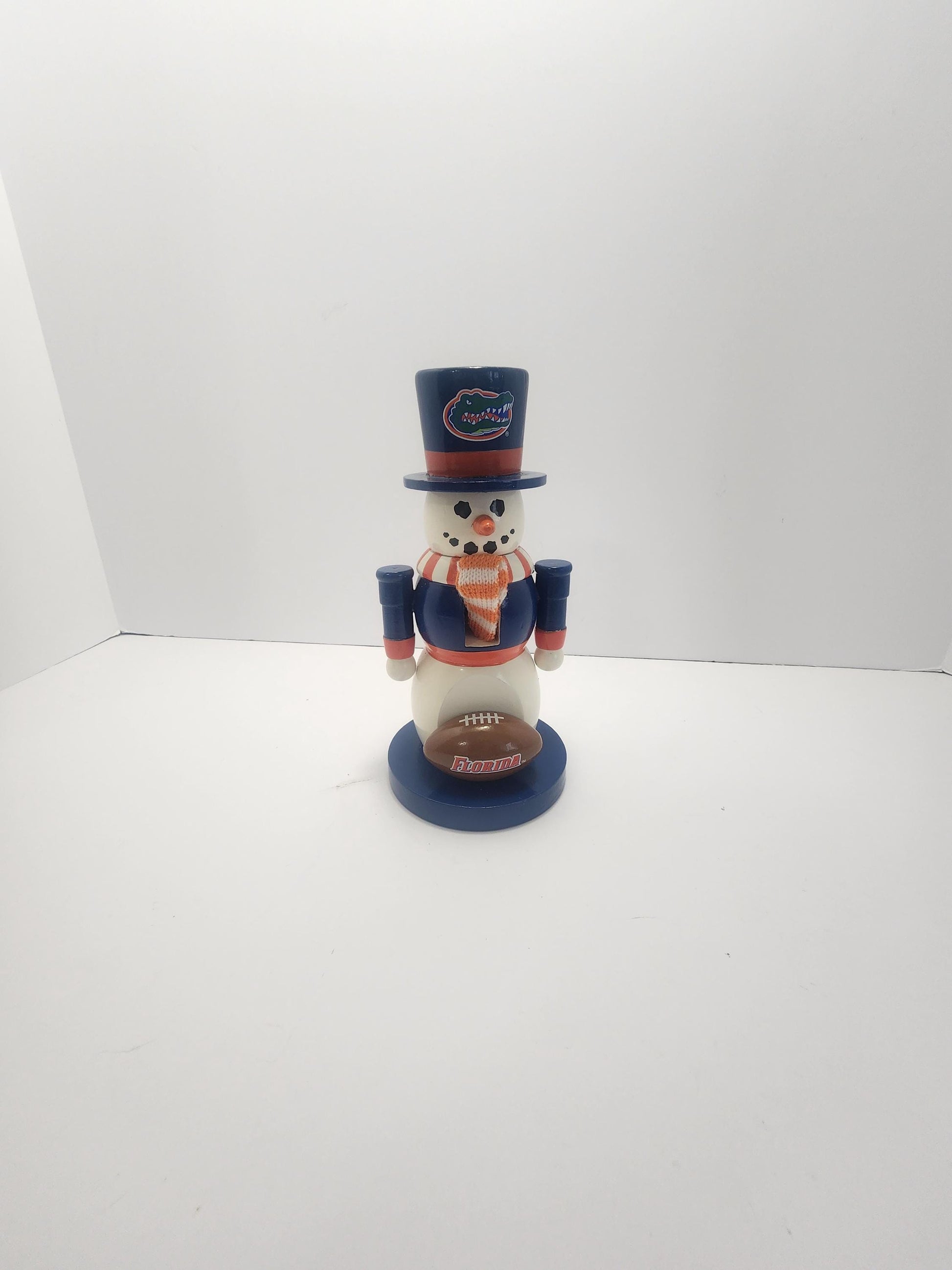 Florida Gators Special RARE Snowman Nutcracker - Nutcrackers - Florida - Florida Gators - Snowman - Snowmen - Christmas Decorations