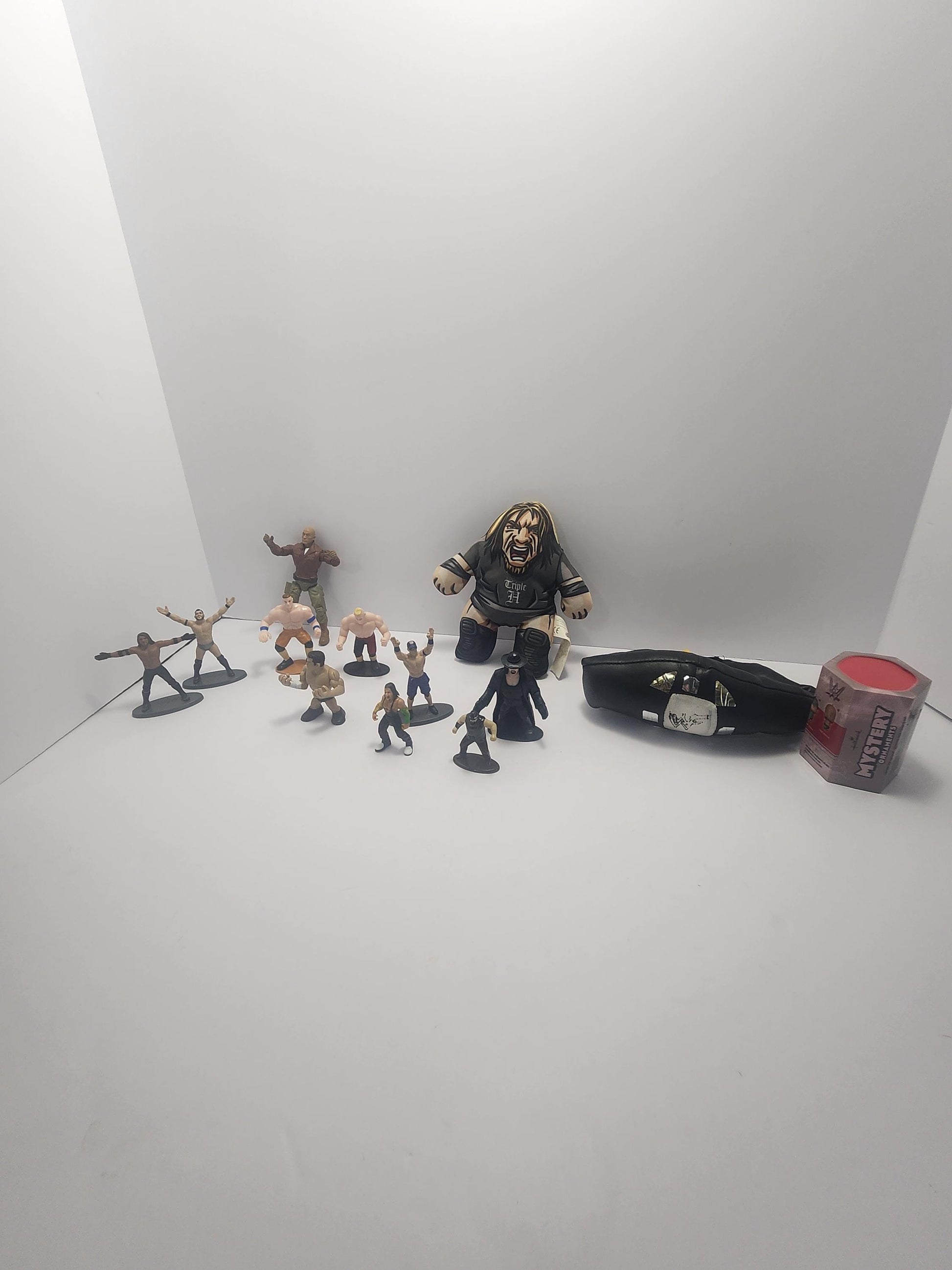 Wwf Action Figures Vintage & Minature Figures LOT - Wwe - Wwf - Wrestlers - Wrestling Figures - Vintage Toys - Hhh - The Undertaker