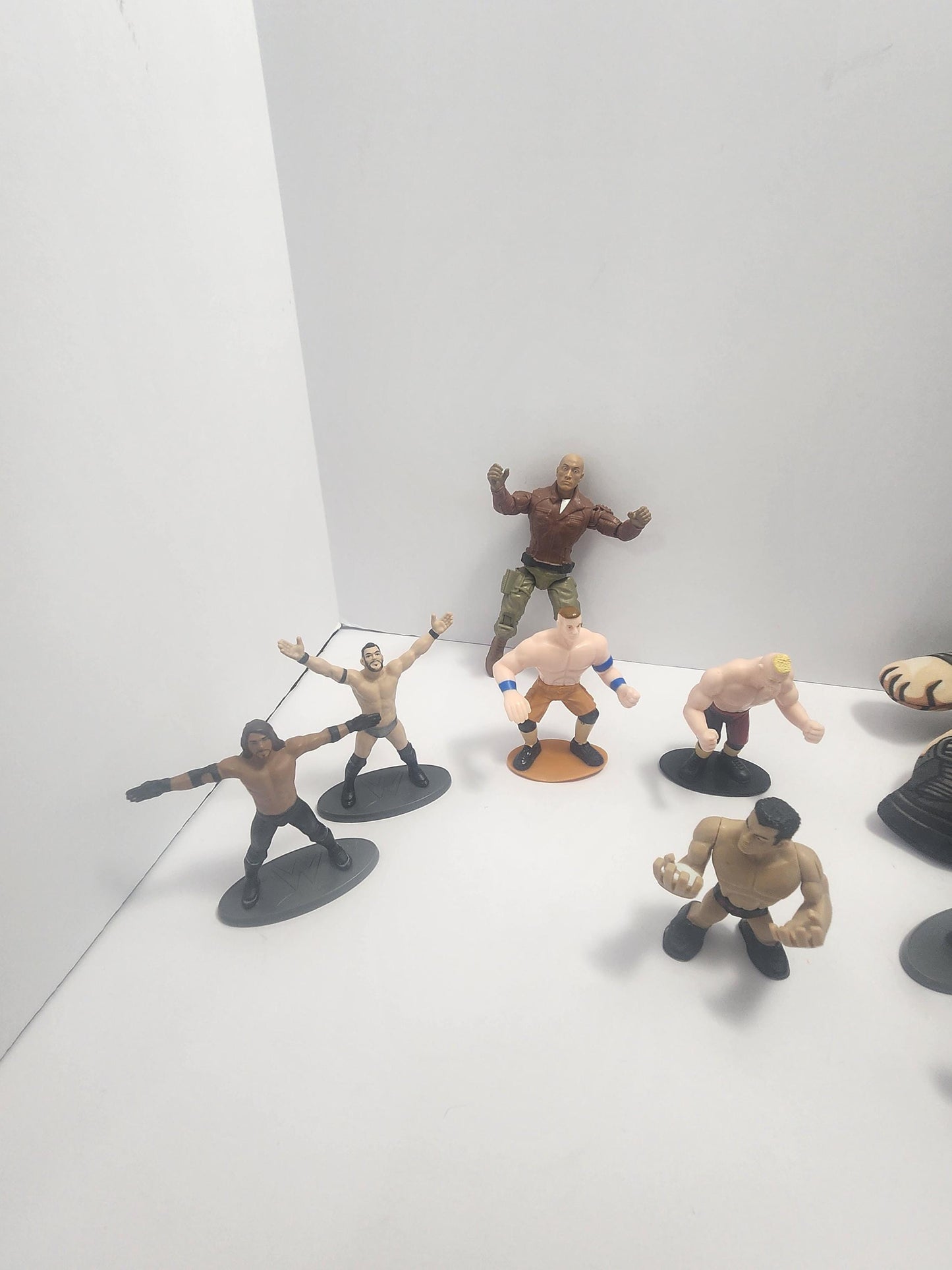 Wwf Action Figures Vintage & Minature Figures LOT - Wwe - Wwf - Wrestlers - Wrestling Figures - Vintage Toys - Hhh - The Undertaker