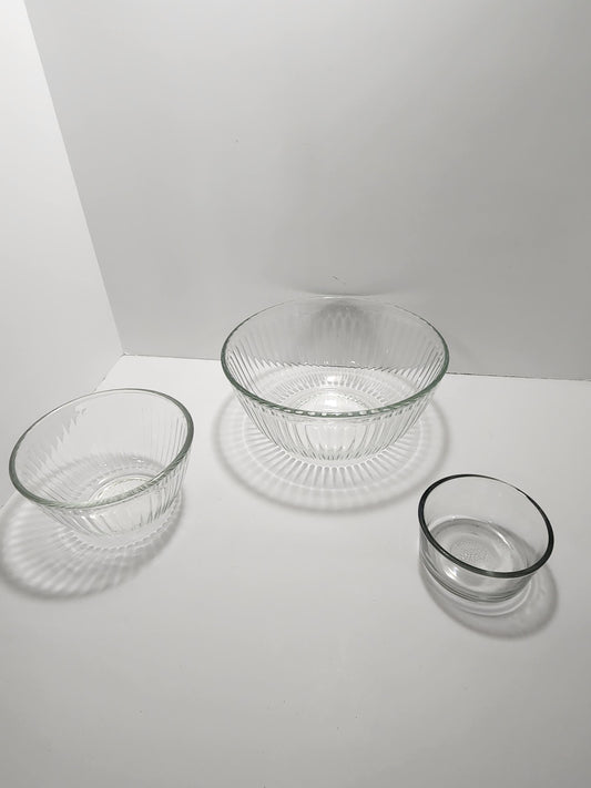 Pyrex Glass Mixing Bowls LOT Of 3 - Pyrex - Glass Bowls - Mixing Bowls - Glass Mixing Bowld - Pyrex Bowls - Pyrex Glass