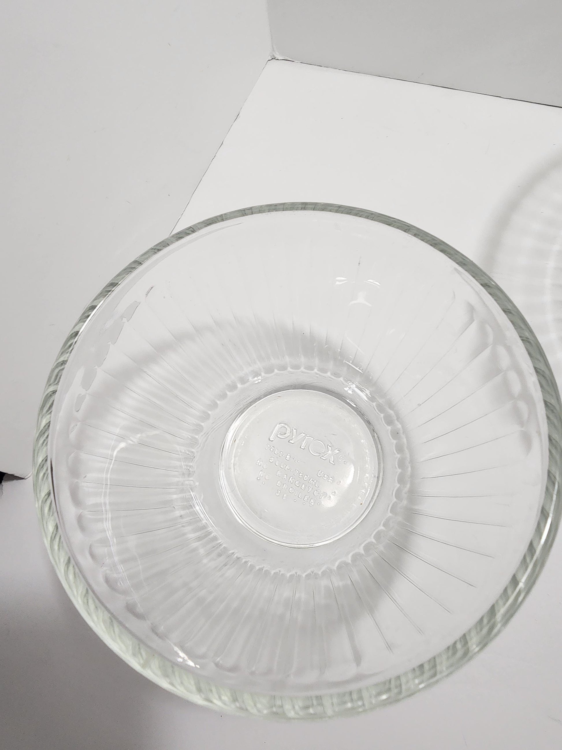 Pyrex Glass Mixing Bowls LOT Of 3 - Pyrex - Glass Bowls - Mixing Bowls - Glass Mixing Bowld - Pyrex Bowls - Pyrex Glass