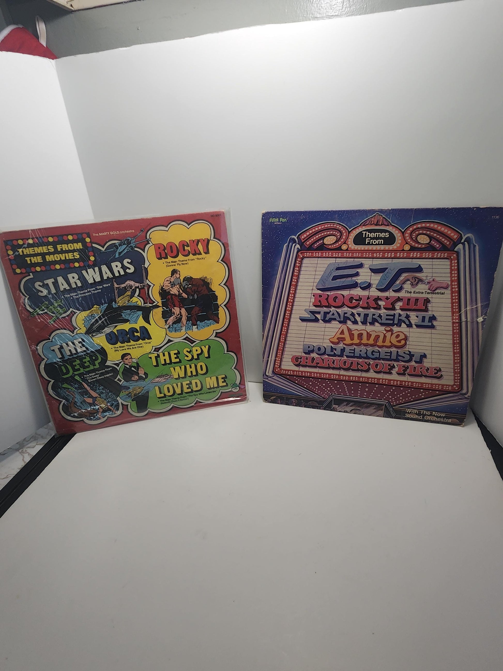 1980's Vinyl LP Record Movie Soundtracks - ET - Movies - Soundtracks - Vintage Movies - Vinyl Records - Batman - Star Wars - Rocky