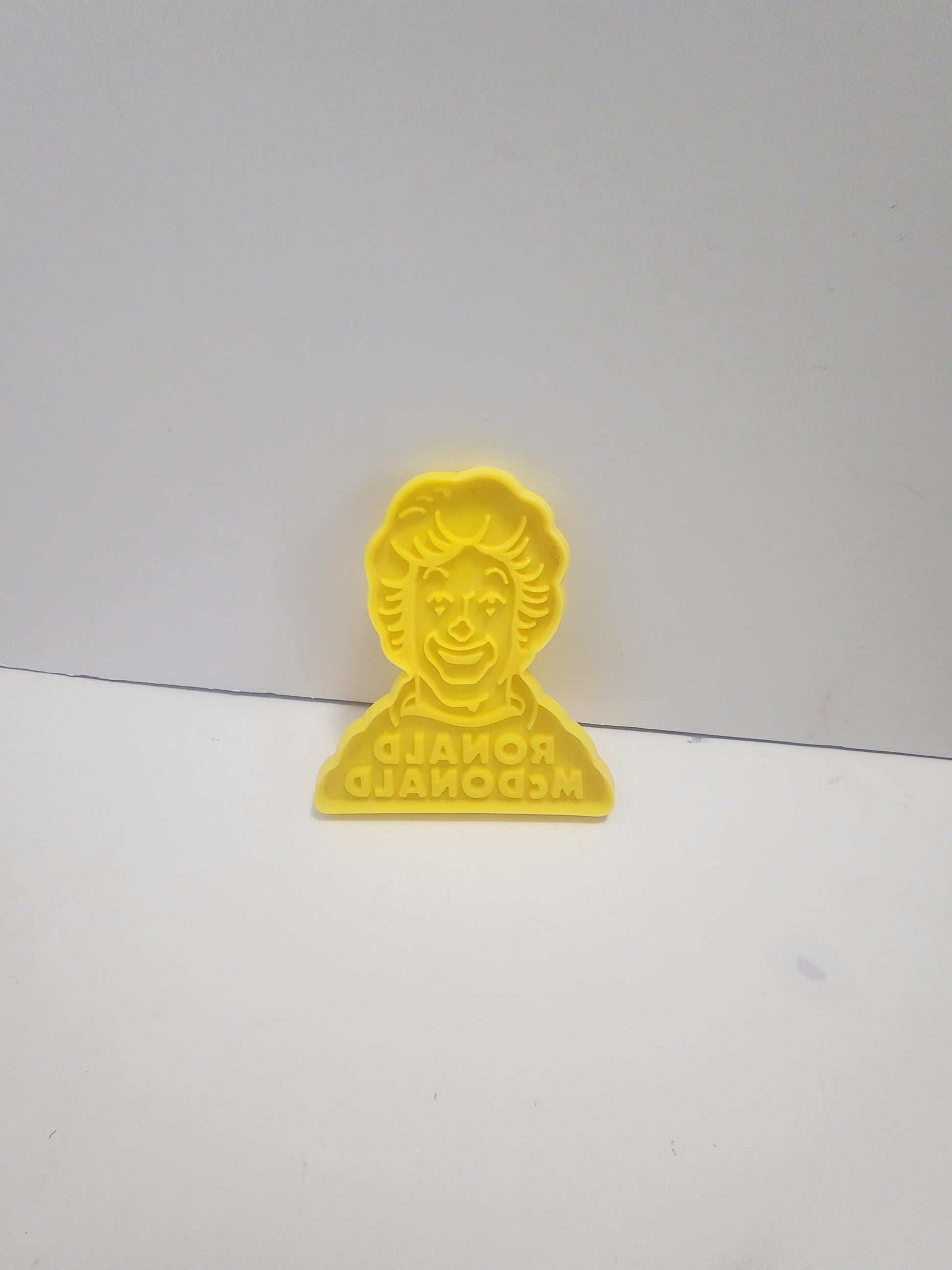 1990's Vintage Cookie Cutters - Ronald Mcdonald - Mcdonalds - Cookies - Cookie Cutters - Halloween - Halloween Cookies - Bats - Ghosts