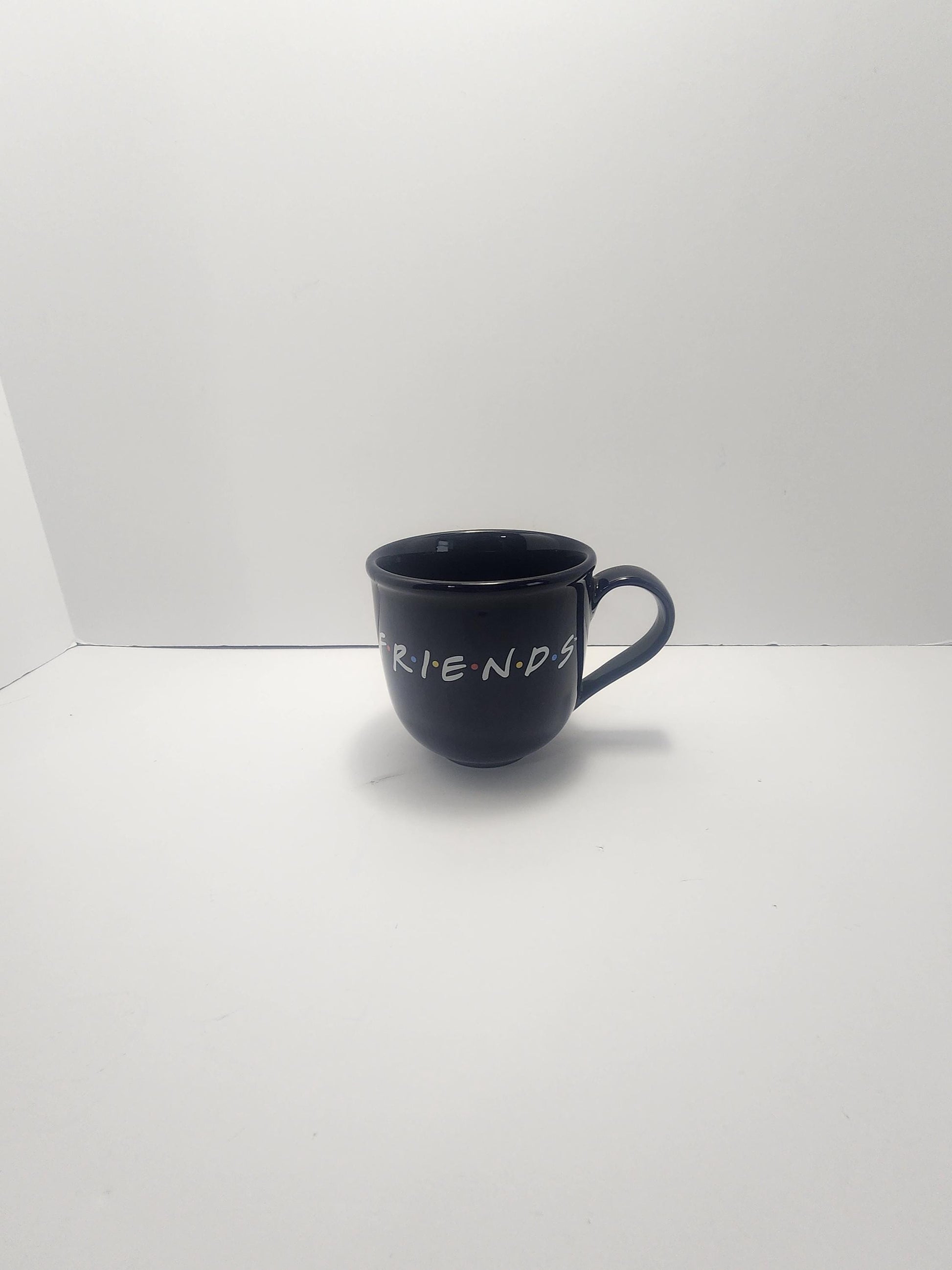 Friends TV Show Coffee Mug - Gift Mugs - Mugs - Coffee - Coffee Mugs - TV Shows - Series - Friends - Friends Gifts - Friend TV Show