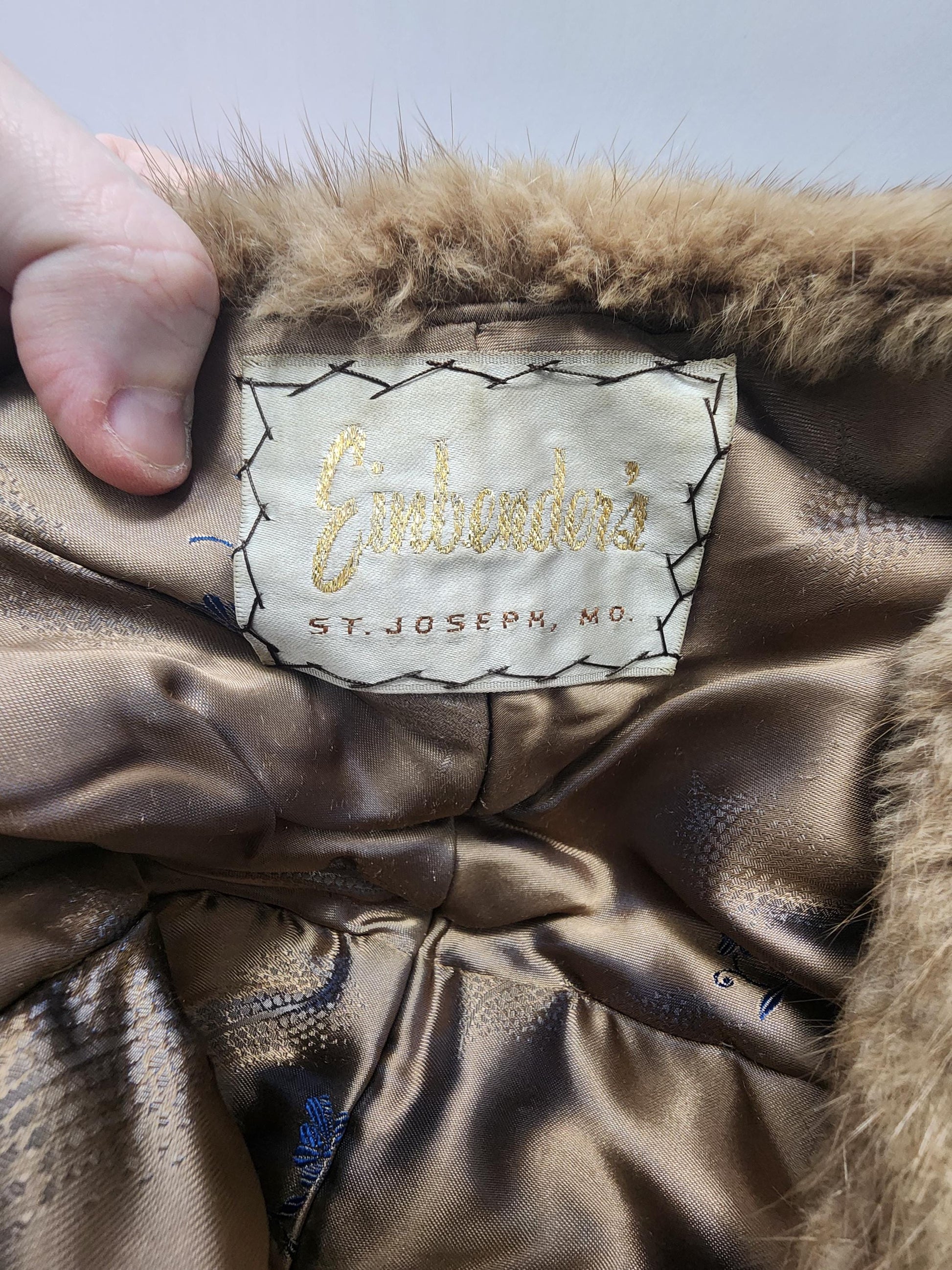 Mink Stole 1930's Era With Antique Handmade Hanger - Fur - Fur Coats - Gunders St Joseph Missouri - Missouri - Stole - Fur Coats - Mink