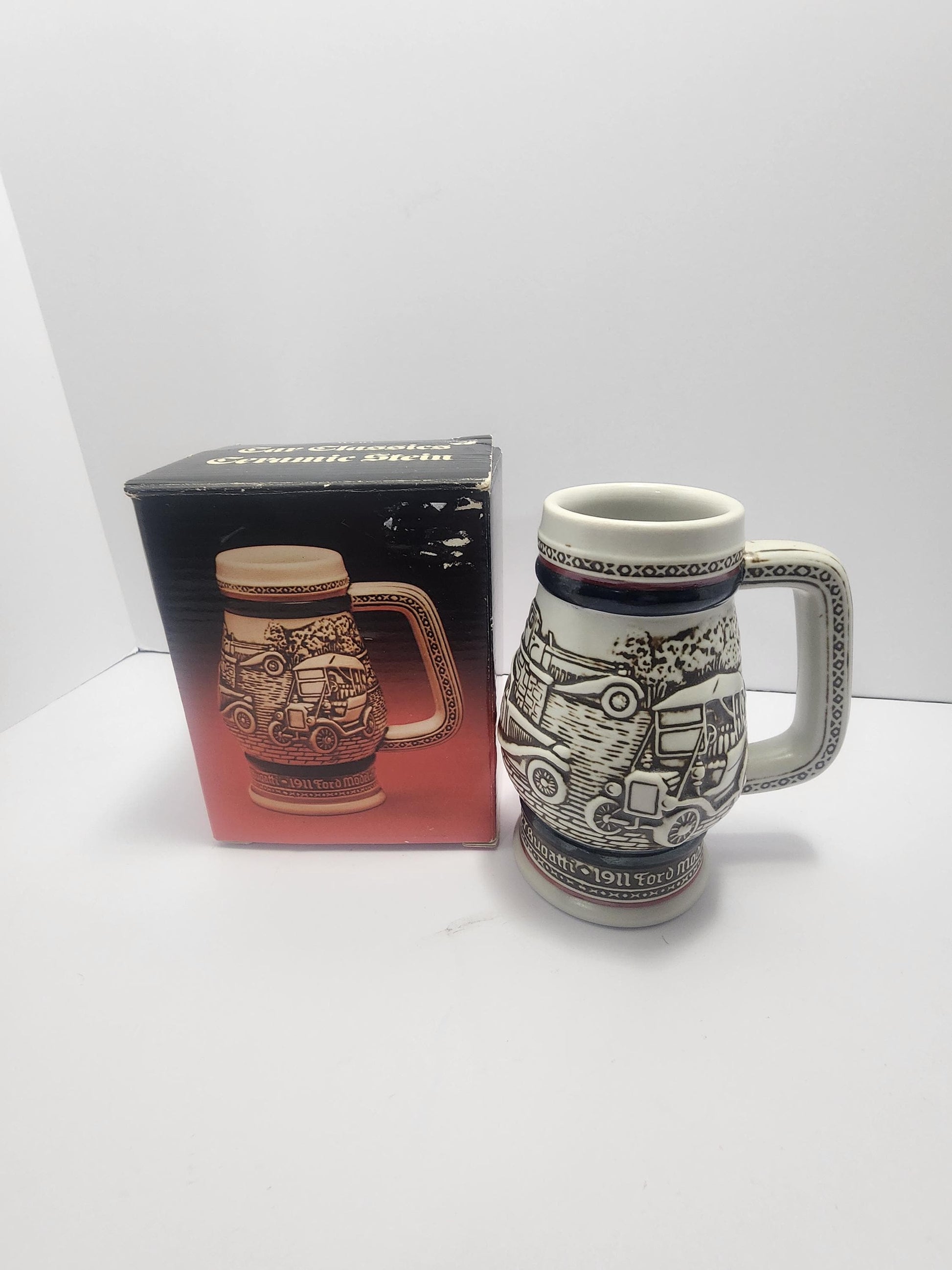 1982 Avon Beer Stein with Classic Cars - Steins - Cars - Classic Cars - Beer - Beer Stein - Avon - Avon Stein