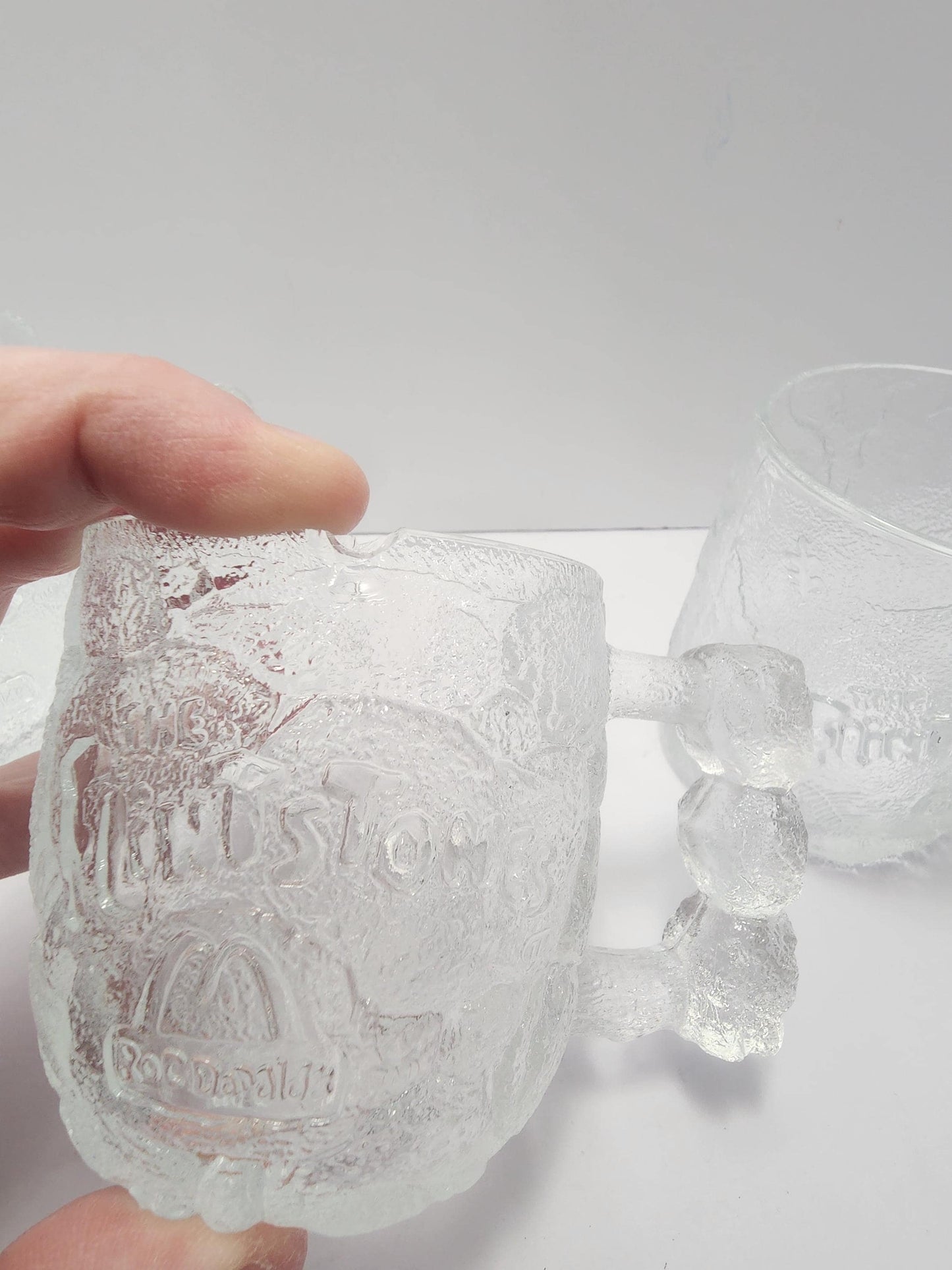 Flintstones 1990's Character Glasses SET Of 4 - (1Chipped) - Flintstones - Glasses - Character Glasses - Flinstones Glasses - Mcdonalds Glas