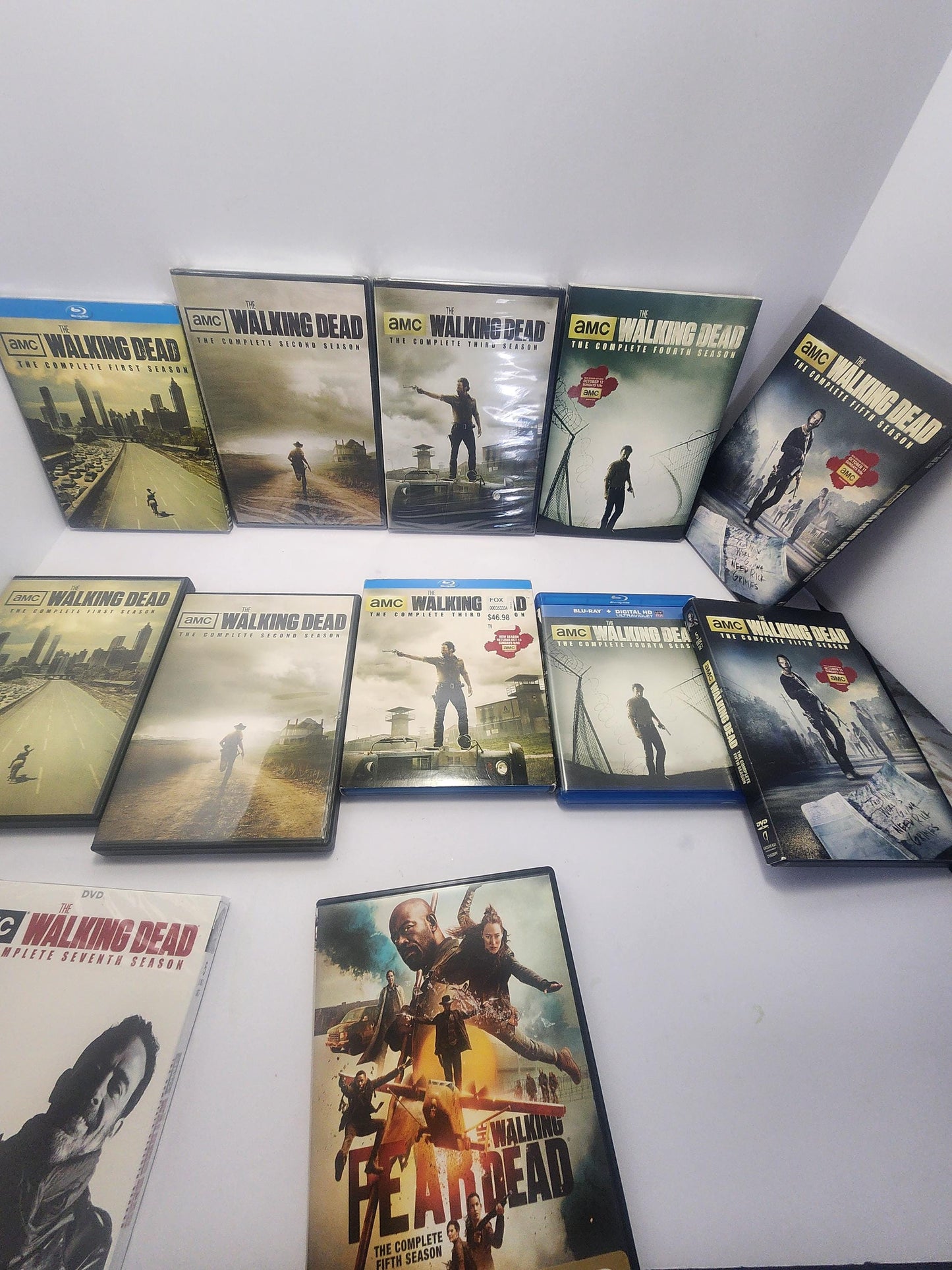 The Walking Dead Movie TV Show Series On DVD & Blu-ray- Twd - Twd Dvds - TV Shows - Series - Amc - Amc Shows - The Walking Dead - Dvds