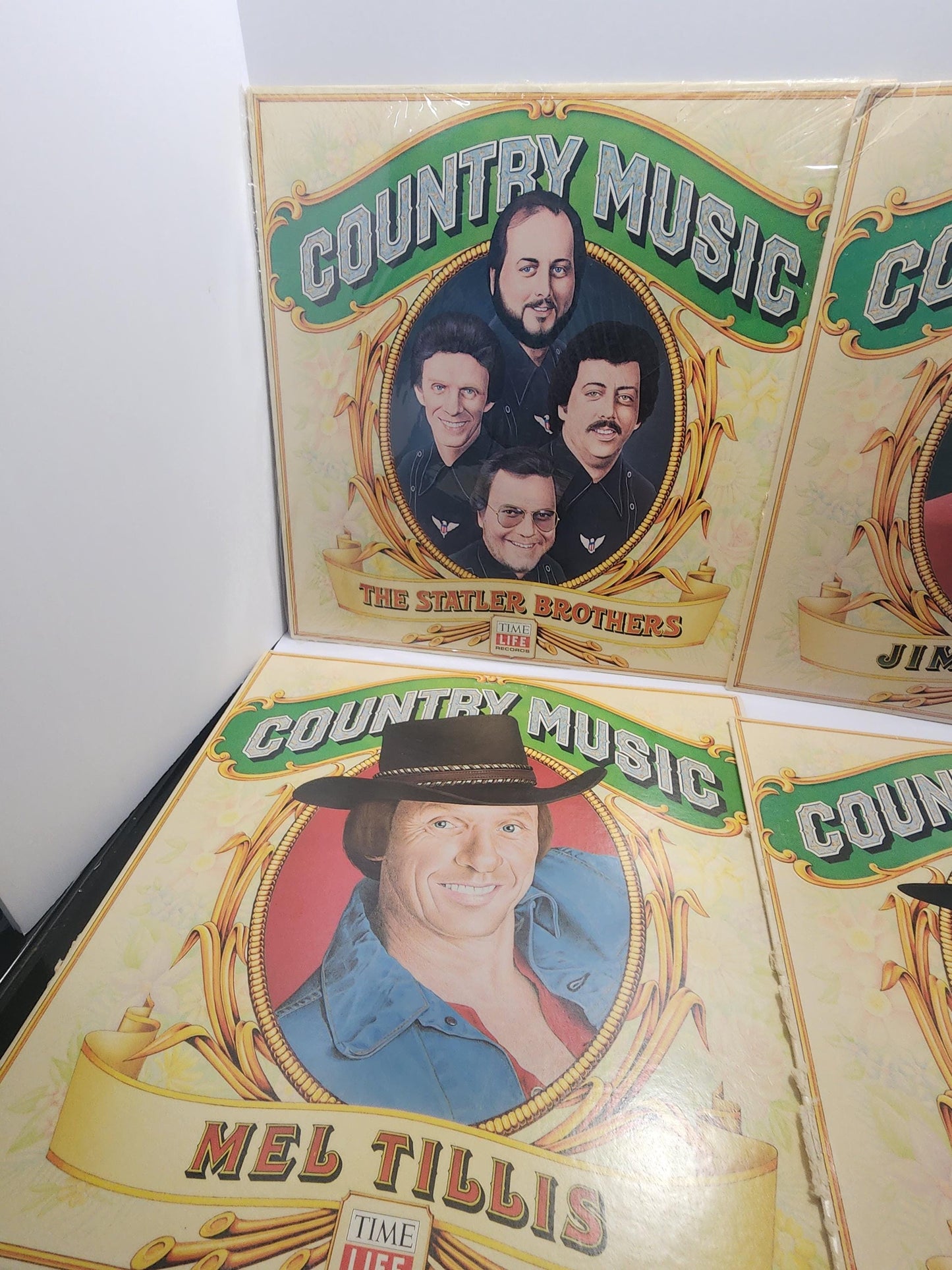 Country Music Vintage 1980's Vinyl LP Records LOT Of 4 - Country Music - Country Records - Vinyl LP Records - 1980's - Vintage Records