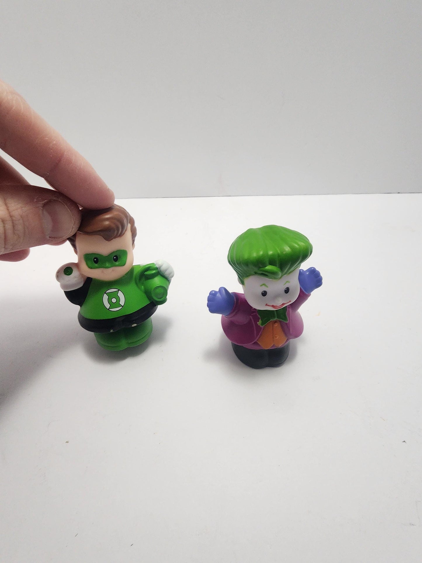 Fisher Price Little People The Joker & Green Lantern - Superheros - Villians - The Joker - Dc - Dc Toys - Green Lantern - Fisher Price Toys