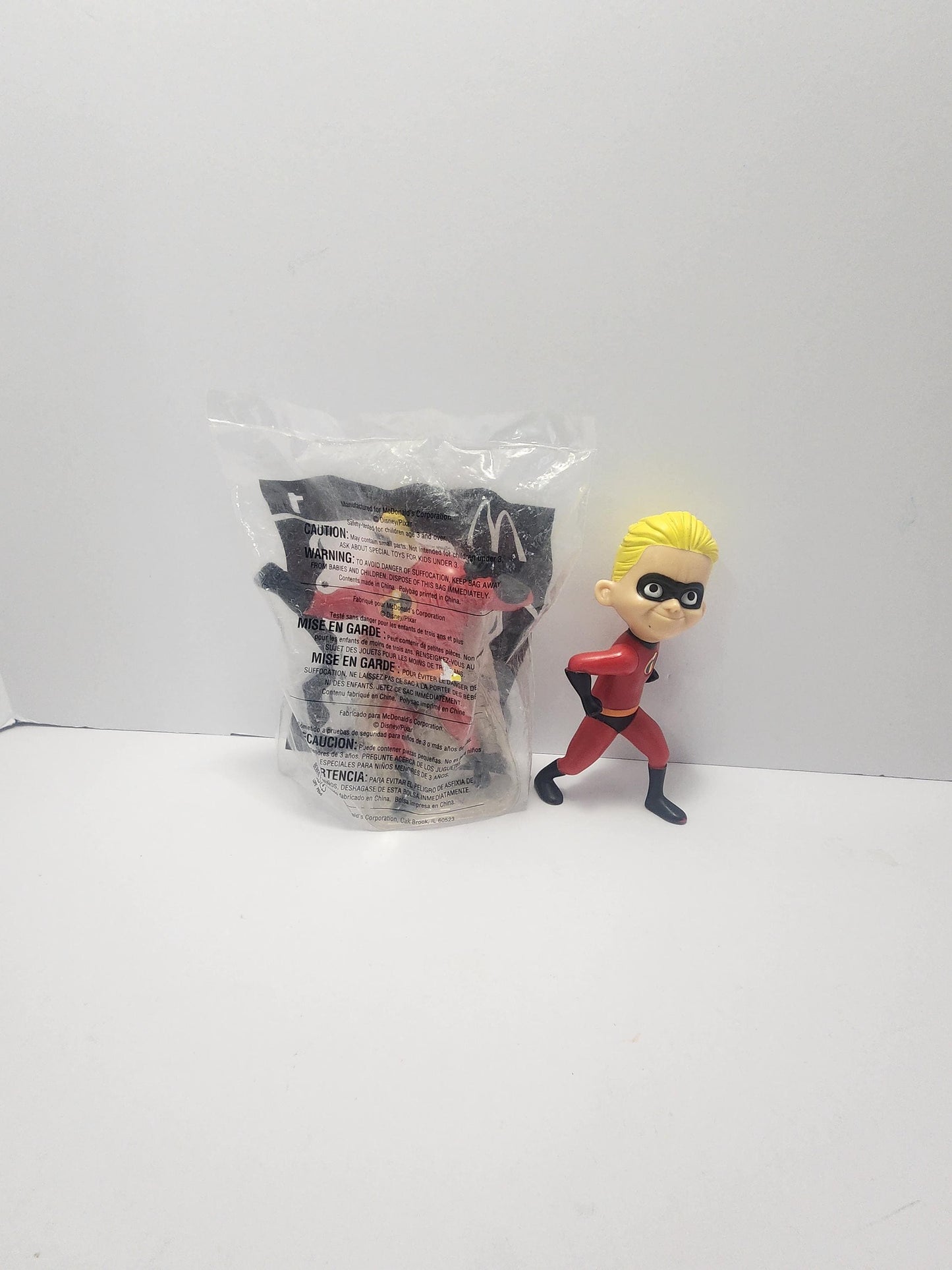 Disney's The Incredibles Action Figures LOT of 2 - Disney - Disney Toys - The Incredibles - The Incredibles Toys - Mcdonalds Toys