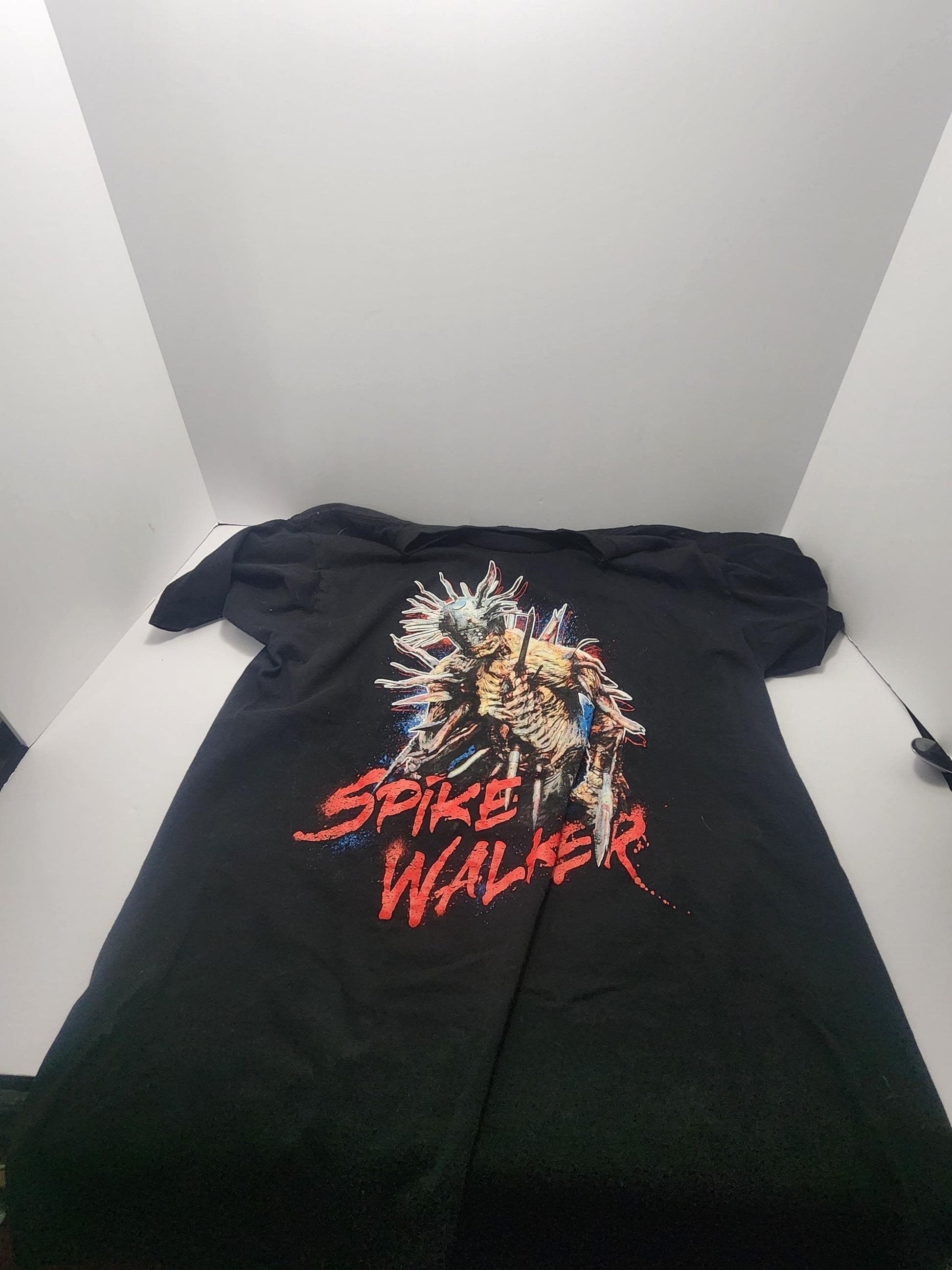 Spiked Walker The Walking Dead AMC Large T Shirt - Spiked Walker - Walkers - Amc - TV Shows - T Shirts - Size Large - Twd - The Walking Dead
