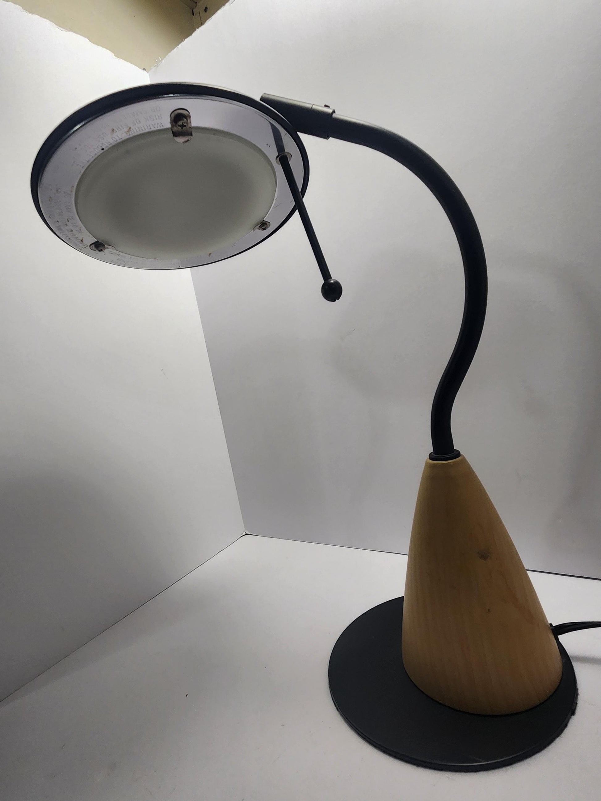 Vintage Post Modern/Memphis-style Ron Rezek Desk Lamp - Lights - Lamps - Desk Lamp - Ron Rezek Lamp - Ronald Rezek - Vintage Lamp