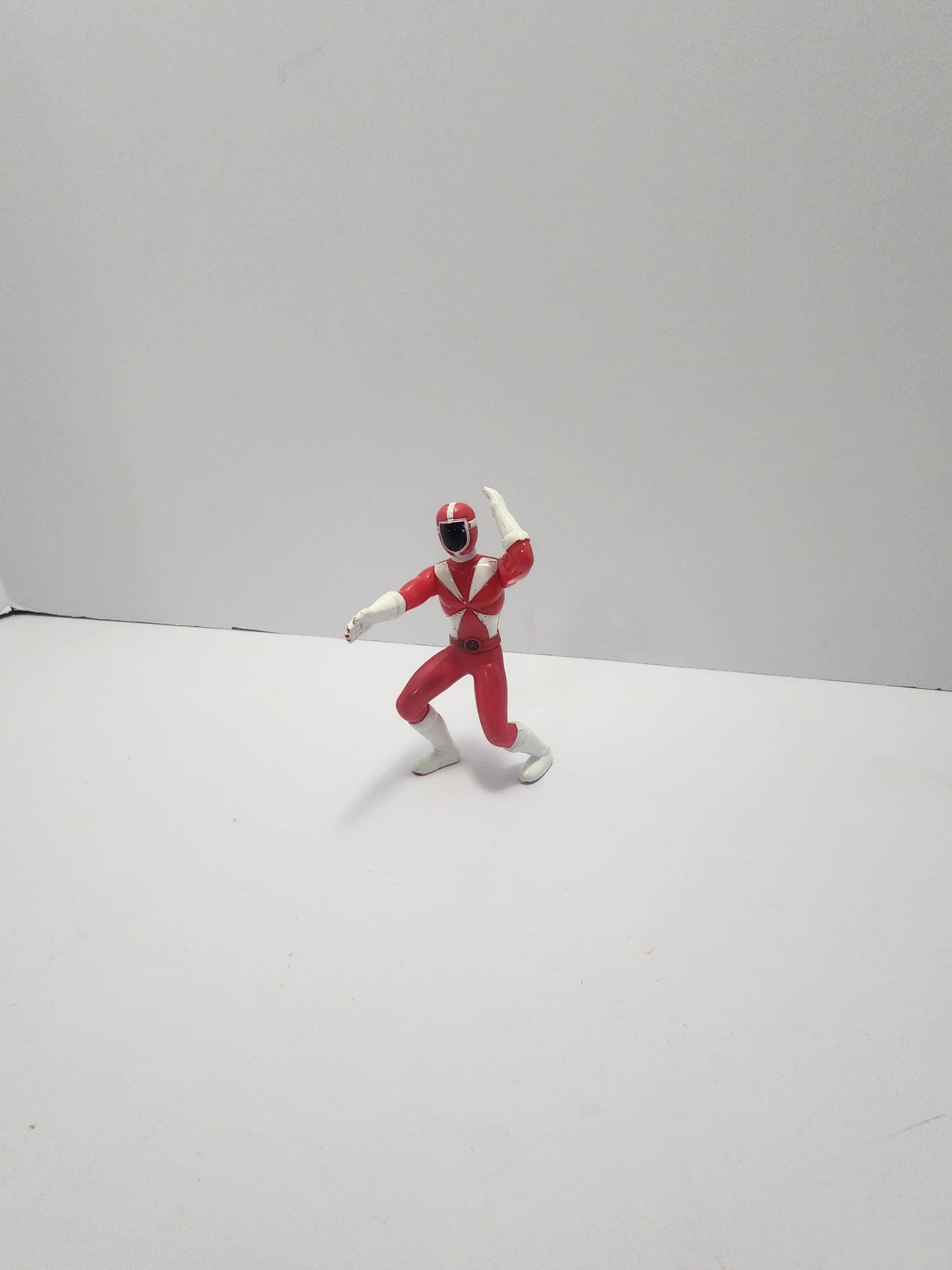 Power Rangers Vintage 2000 Saban Action Figure - Action Figures - Power Rangers - Power Rangers Toys - Red Power Ranger - Saban Toys - 2000s