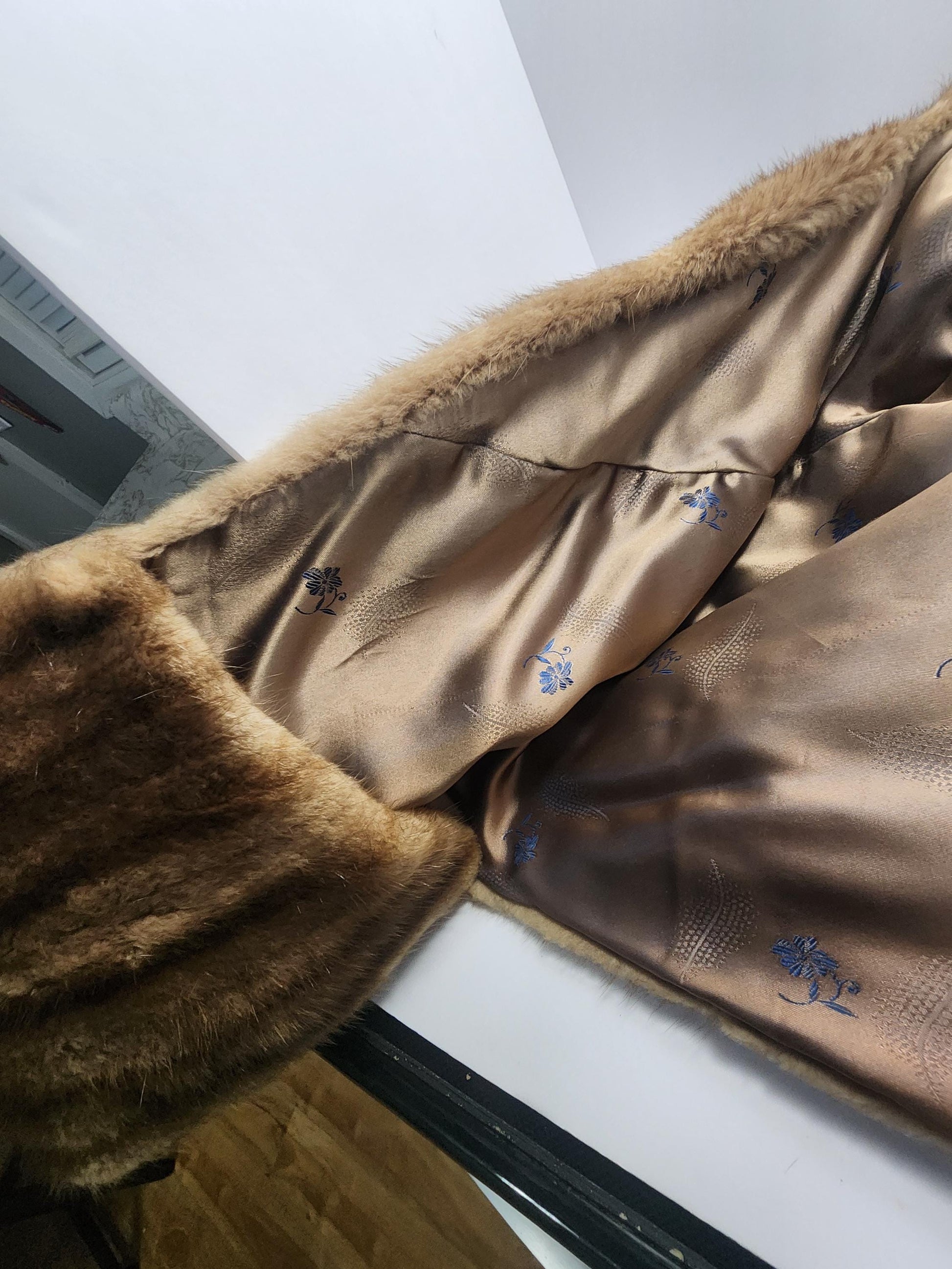 Mink Stole 1930's Era With Antique Handmade Hanger - Fur - Fur Coats - Gunders St Joseph Missouri - Missouri - Stole - Fur Coats - Mink