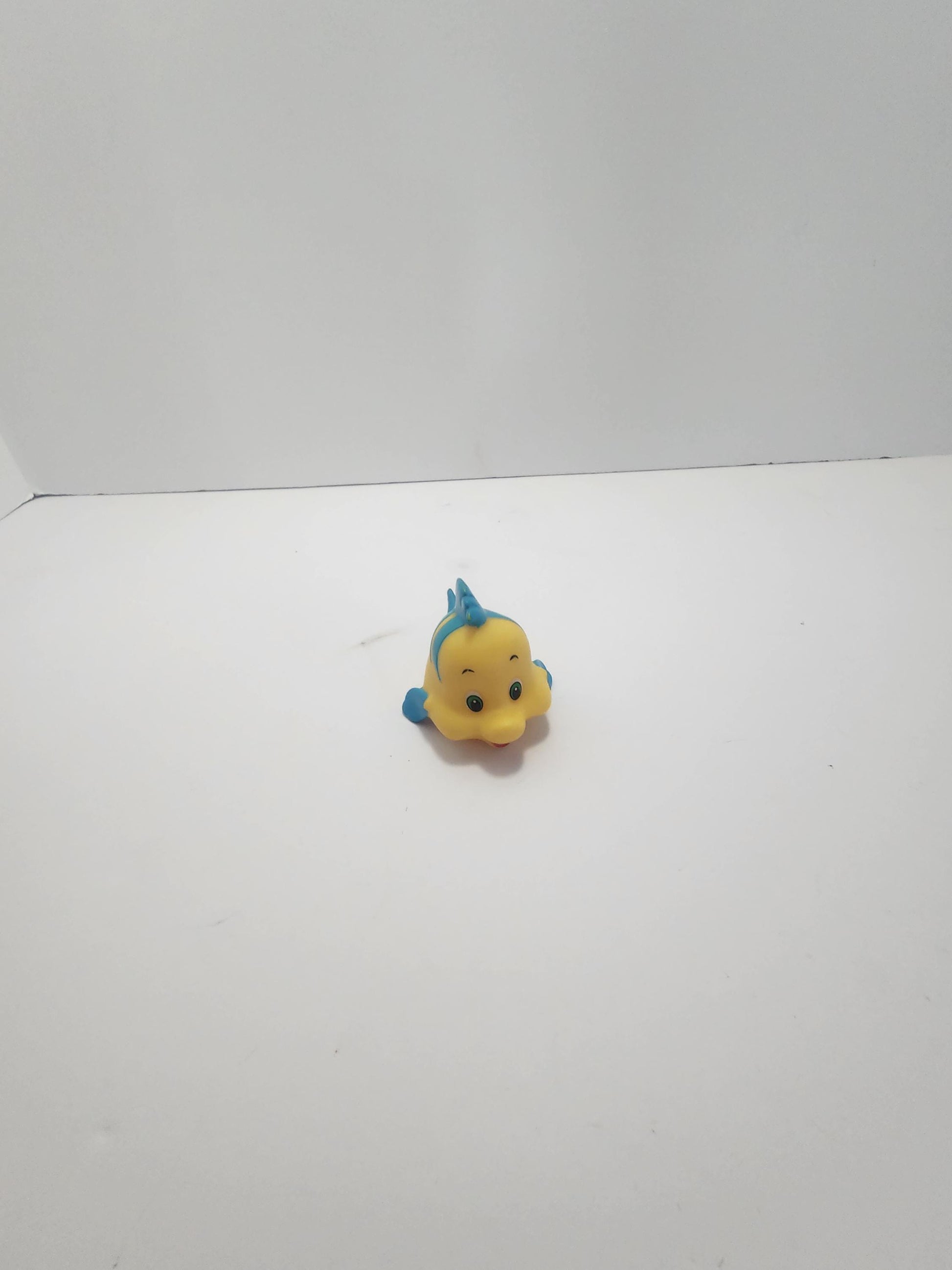 The Little Mermaid Flounder Vintage Bath Toy Toy Figure - The Little Mermaid - Little Mermaid Toys - Flounder - Disney Toys - Bath Toys