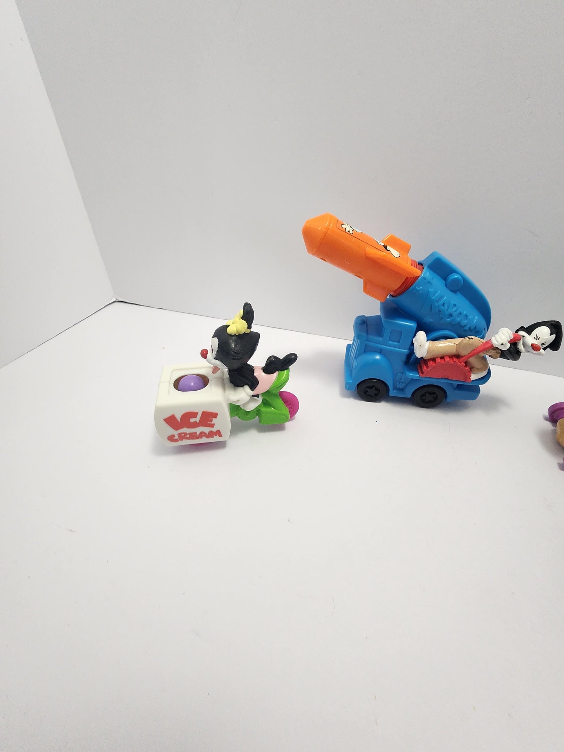 Warner Brothers Animaniacs SET Of 4 1990s Toys - Warner Brothers - Warner Brothers Toys - 1990's - Animaniacs - Animaniacs Toys