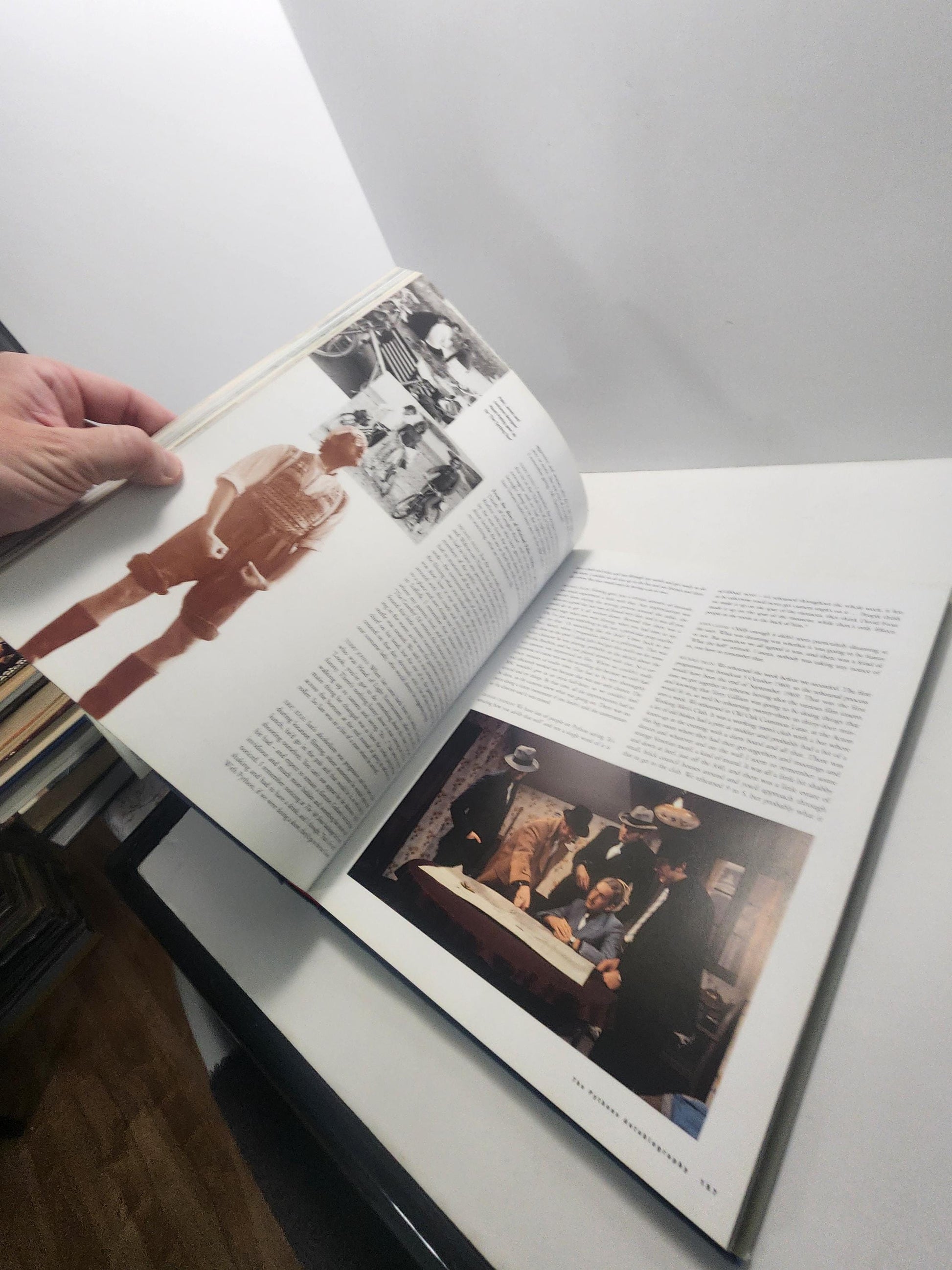 The Pythons 2003 Autobiography Book By The Pythons - The Pythons - Music - Music Books - Autobiography - Autobiography Books