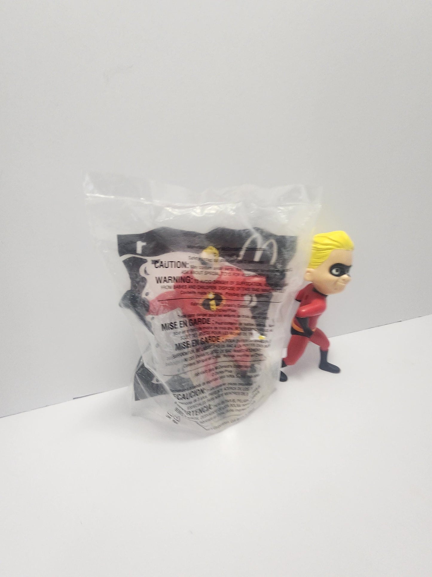 Disney's The Incredibles Action Figures LOT of 2 - Disney - Disney Toys - The Incredibles - The Incredibles Toys - Mcdonalds Toys