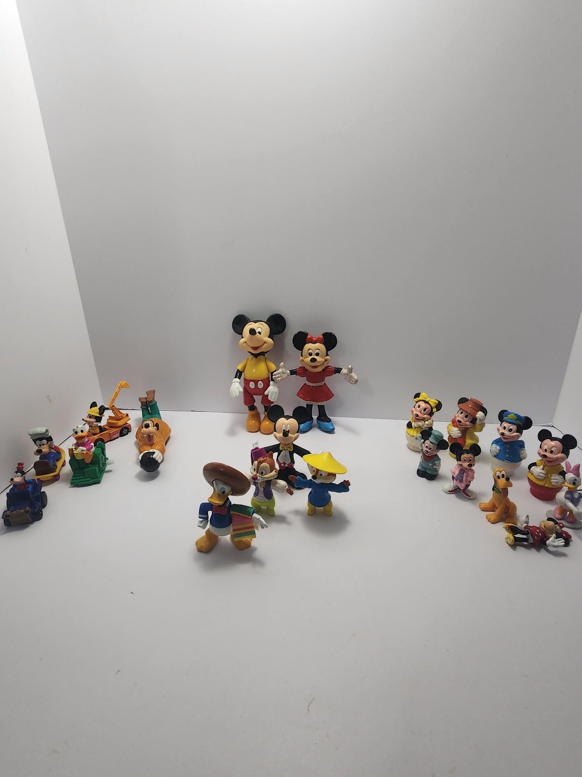 Disneyland Mickey And Friends Vintage 1990's 2000's Toy Figure LOT - Disney - Disney Toys - Mickey Mouse - Mickey Mouse Toys - Vintage Toys