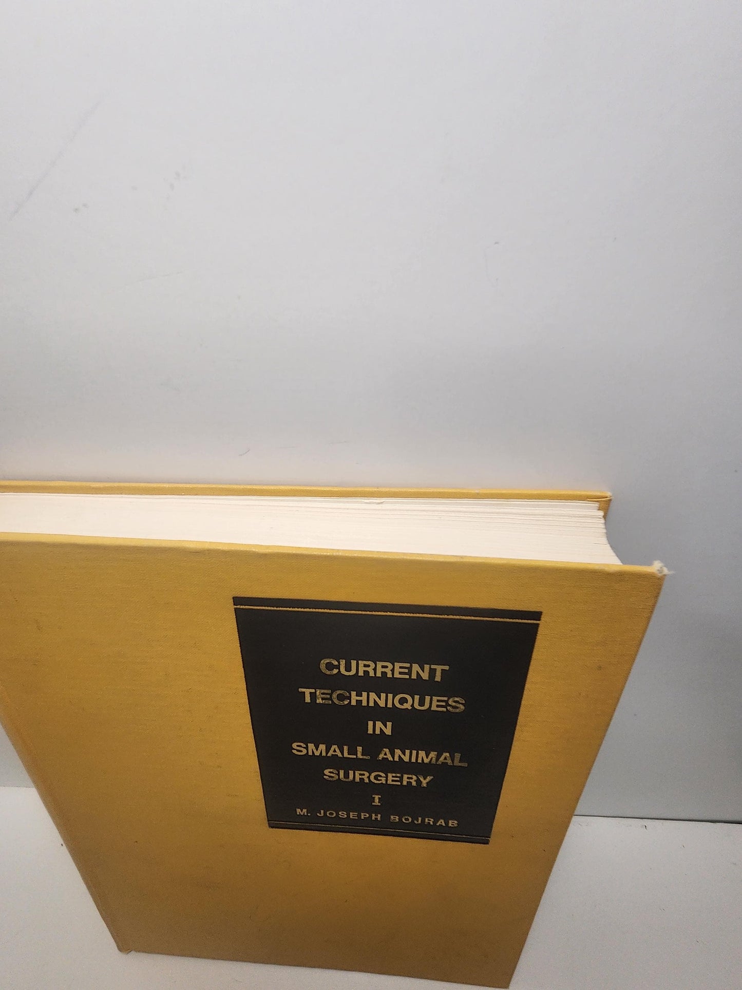 Current Techniques In Small Animal Surgery 1 Book - Vet Tech - Animals - Animal Vet - Surgery - Animal Books - Veterinary - Veterinary Books