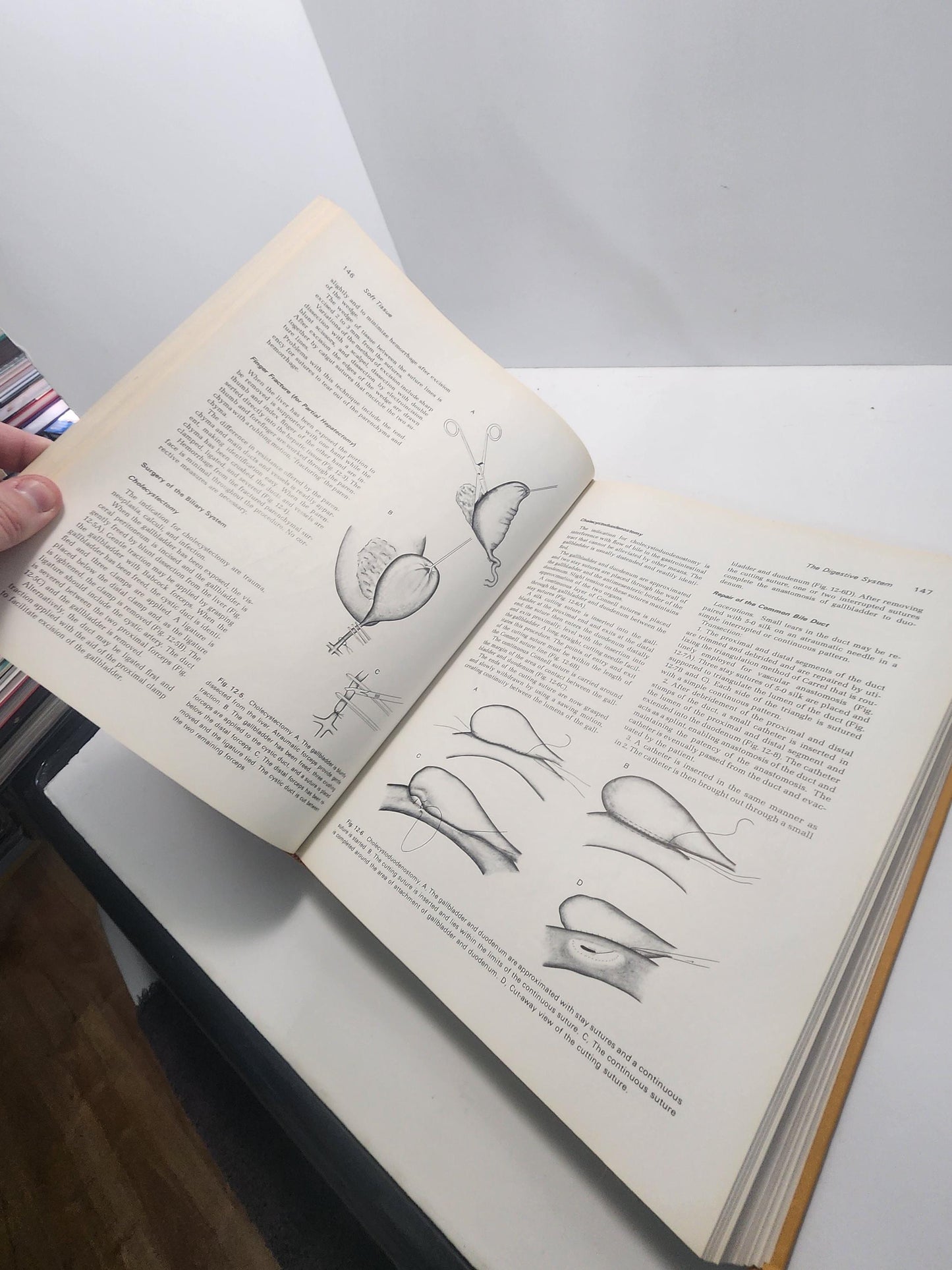 Current Techniques In Small Animal Surgery 1 Book - Vet Tech - Animals - Animal Vet - Surgery - Animal Books - Veterinary - Veterinary Books