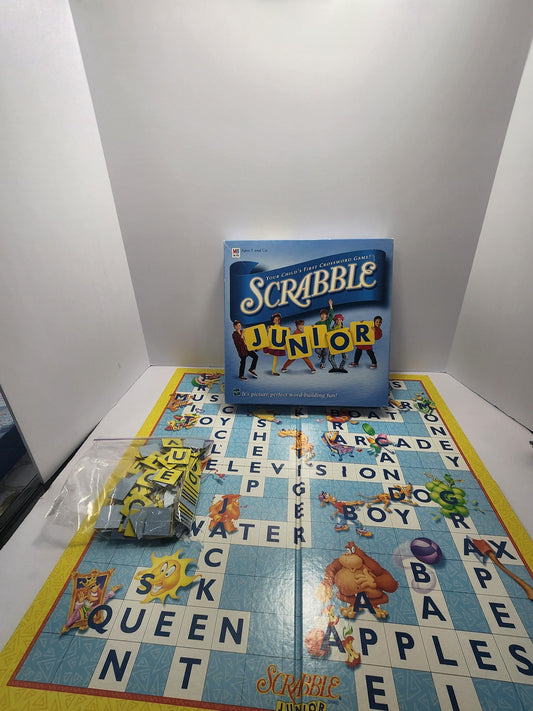 Vintage Scrabble Junior 1999 Milton Bradley Edition - Scrabble - Scrabble Junior - Board Games - Vintage Games - 1990's - Kids Games - Games