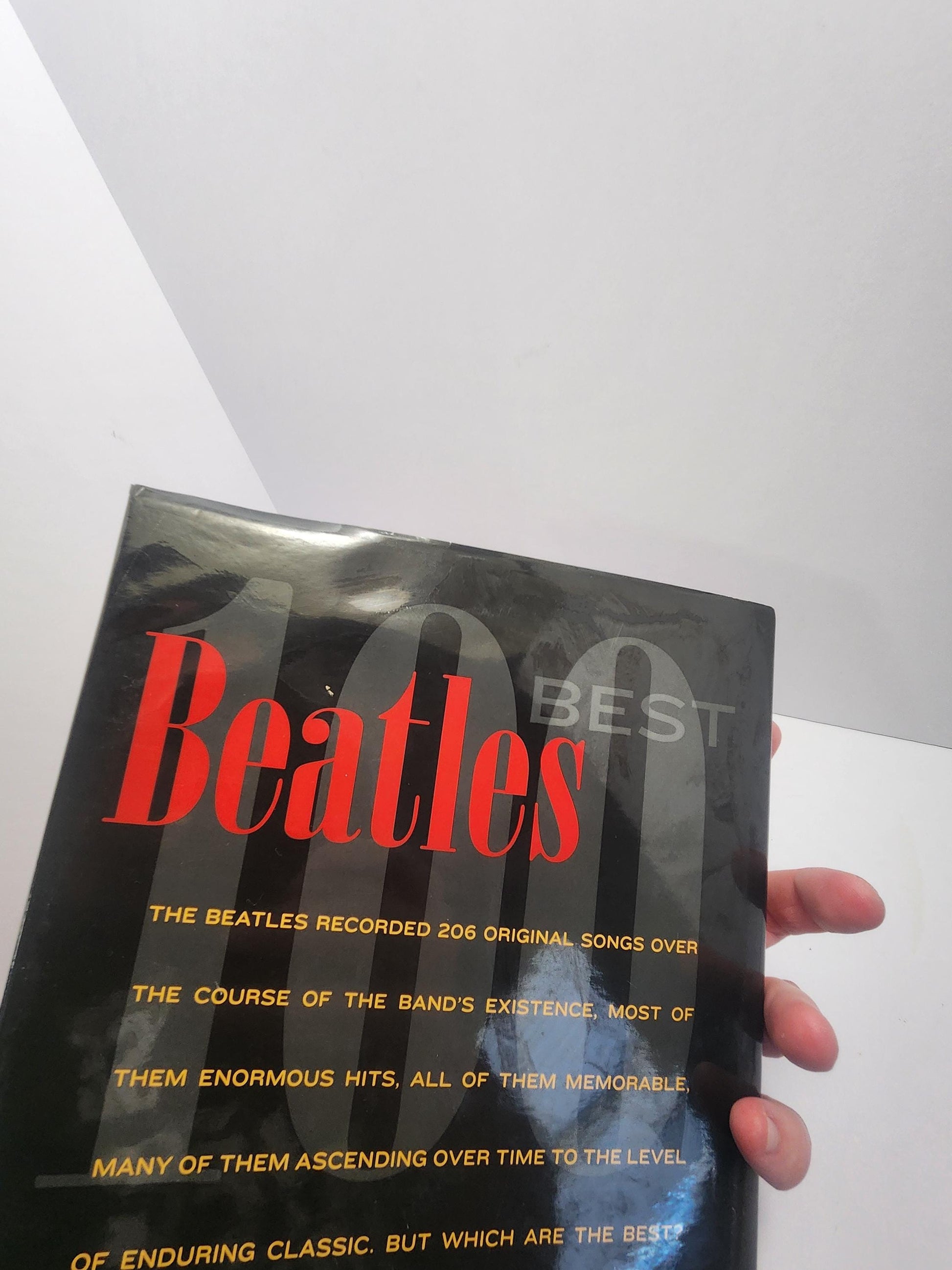 The Beatles 100 Famouns Songs Fan Guide Book - Music - Music Books - Music Gifts - The Beatles - The Beatles Books - Fan Books