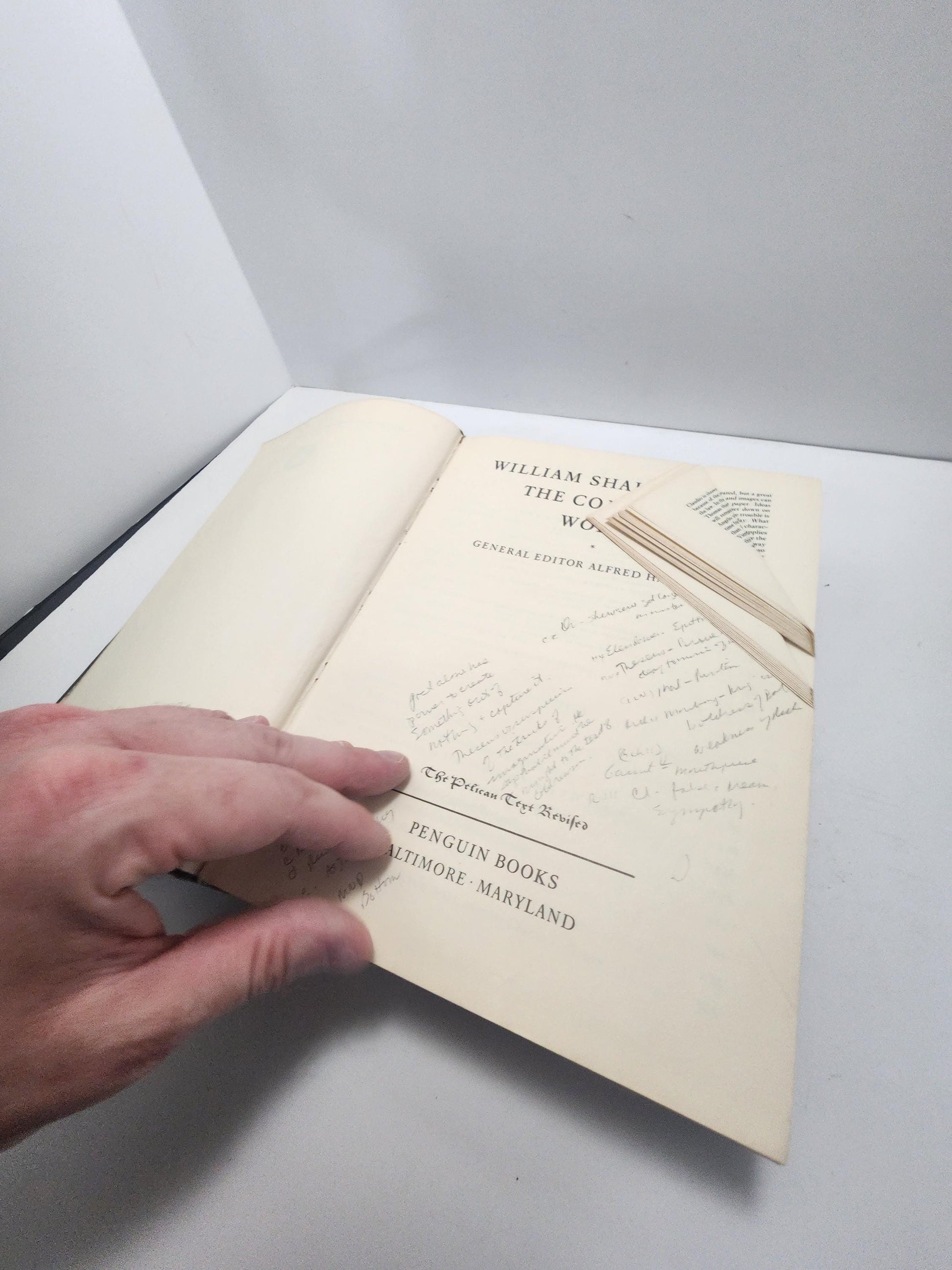 1977 Complete Pelican Shakespeare by William Shakespeare, published by Penguin Books - Shakespeare - Shakespeare Books - Penguin Books -1970