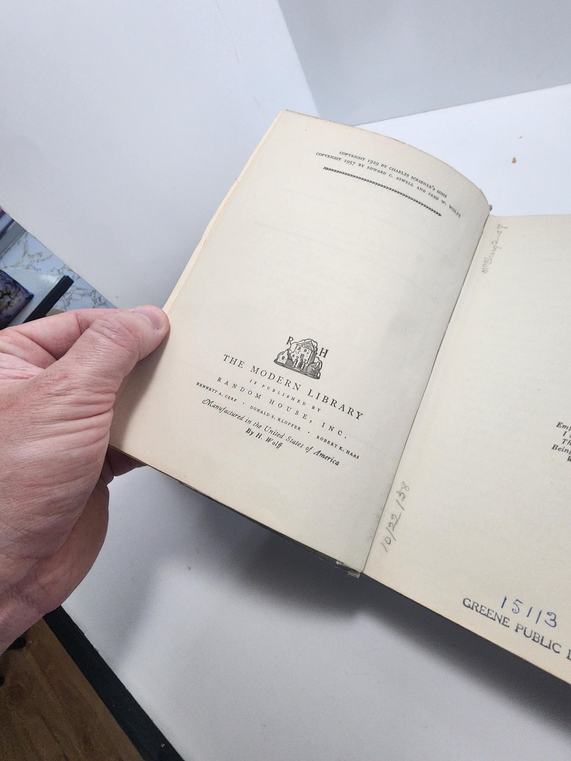 Look Homeward Angel 1957 Thomas Wolfe Hardcover Edition - 1950's - Look Homeward Angel - Thomas Wolfe - Modern Library - Vintage Books