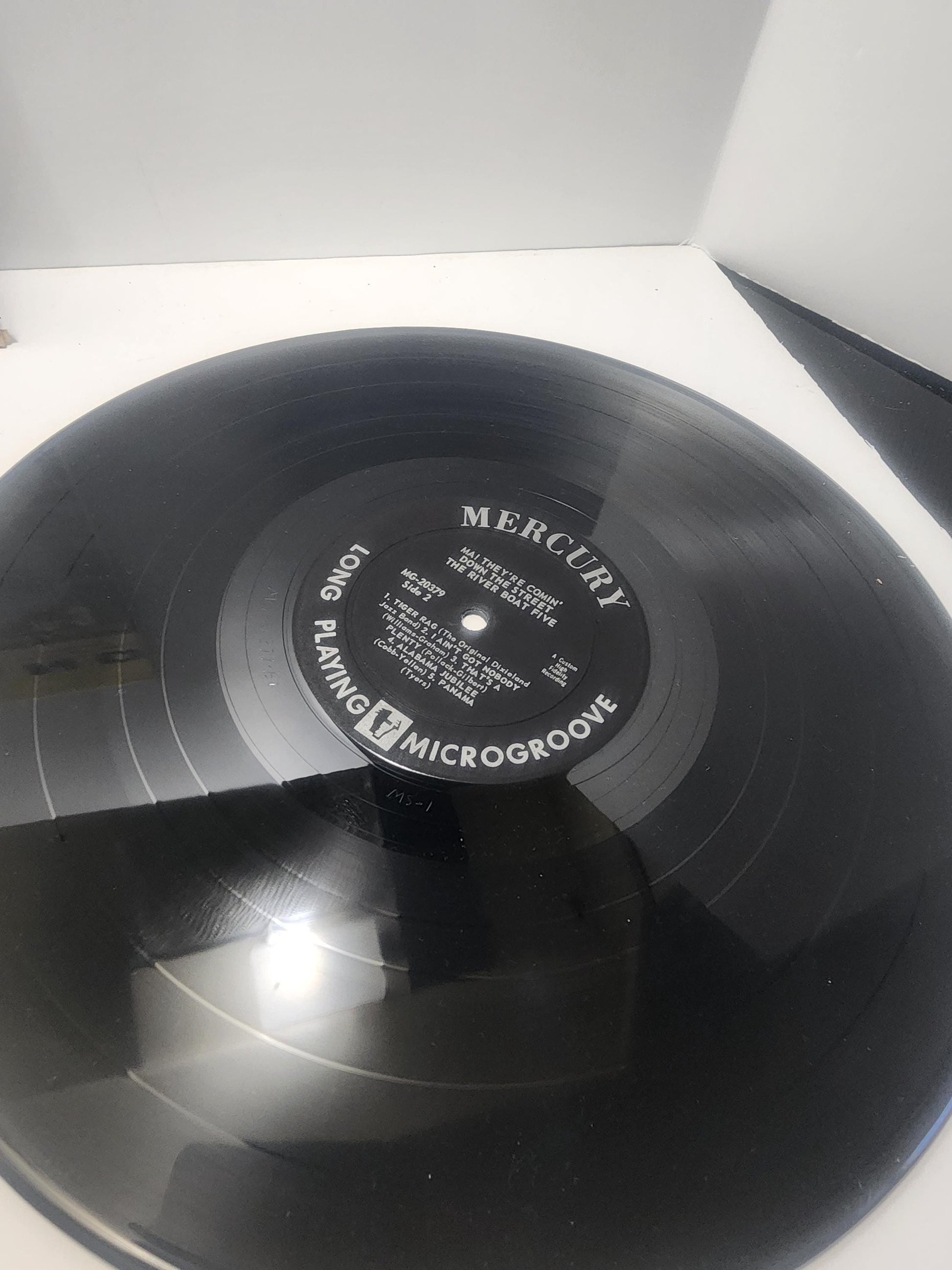 1970's Vinyl LP Records Jazz Bands LOT Of 2 - Records - Vinyl - Vinyl Records - Vinyl LP Records - Dixieland - Jazz Records - River Boat Fiv