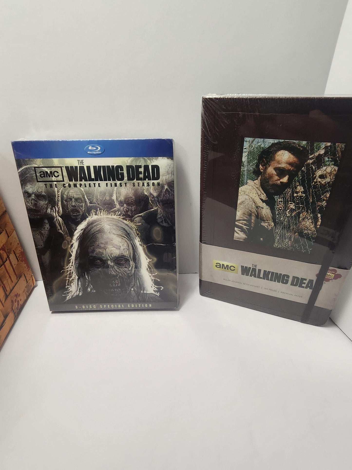 The Walking Dead AMC Memorbilla Items - Puzzles - Journals - Rick Grimes - Twd - The Walking Dead - Twd Gifts - AMC - TV Shows - Series