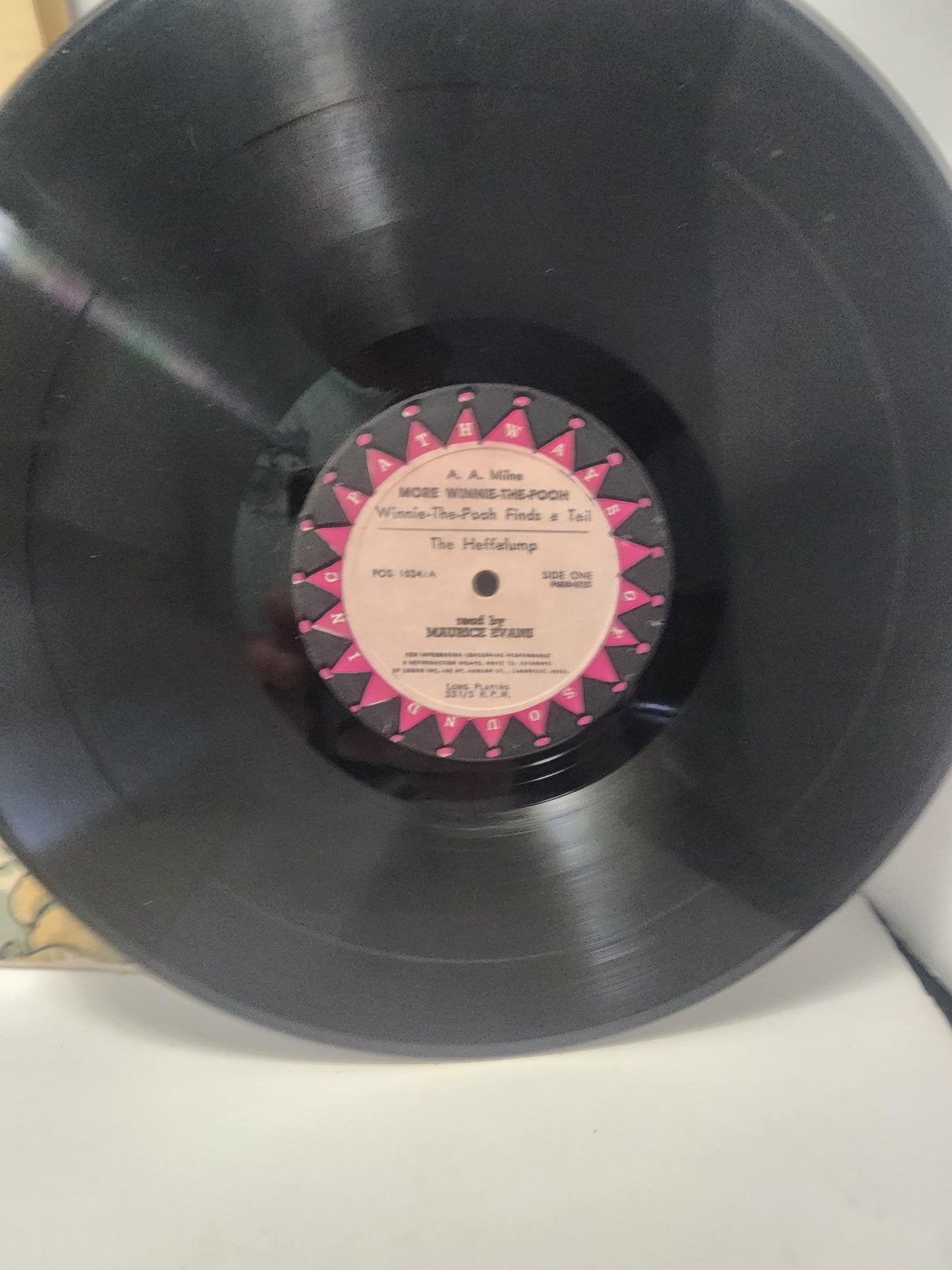 Vinyl Record 1950's Of Winnie-the-Pooh, Read by Maurice Evans - Maurice Evans - Story Books - Vinyl - Vinyl LP Records - Disney - Winnie Poo