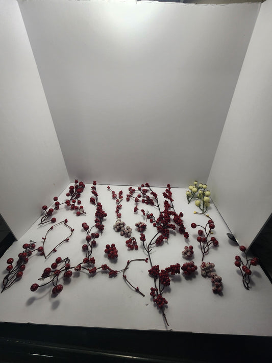 White & Red Berry Garland Decorations LOT - Garland - Berries - Berry Garland - Decorations - Decor - Christmss Decor - Winter Decorations