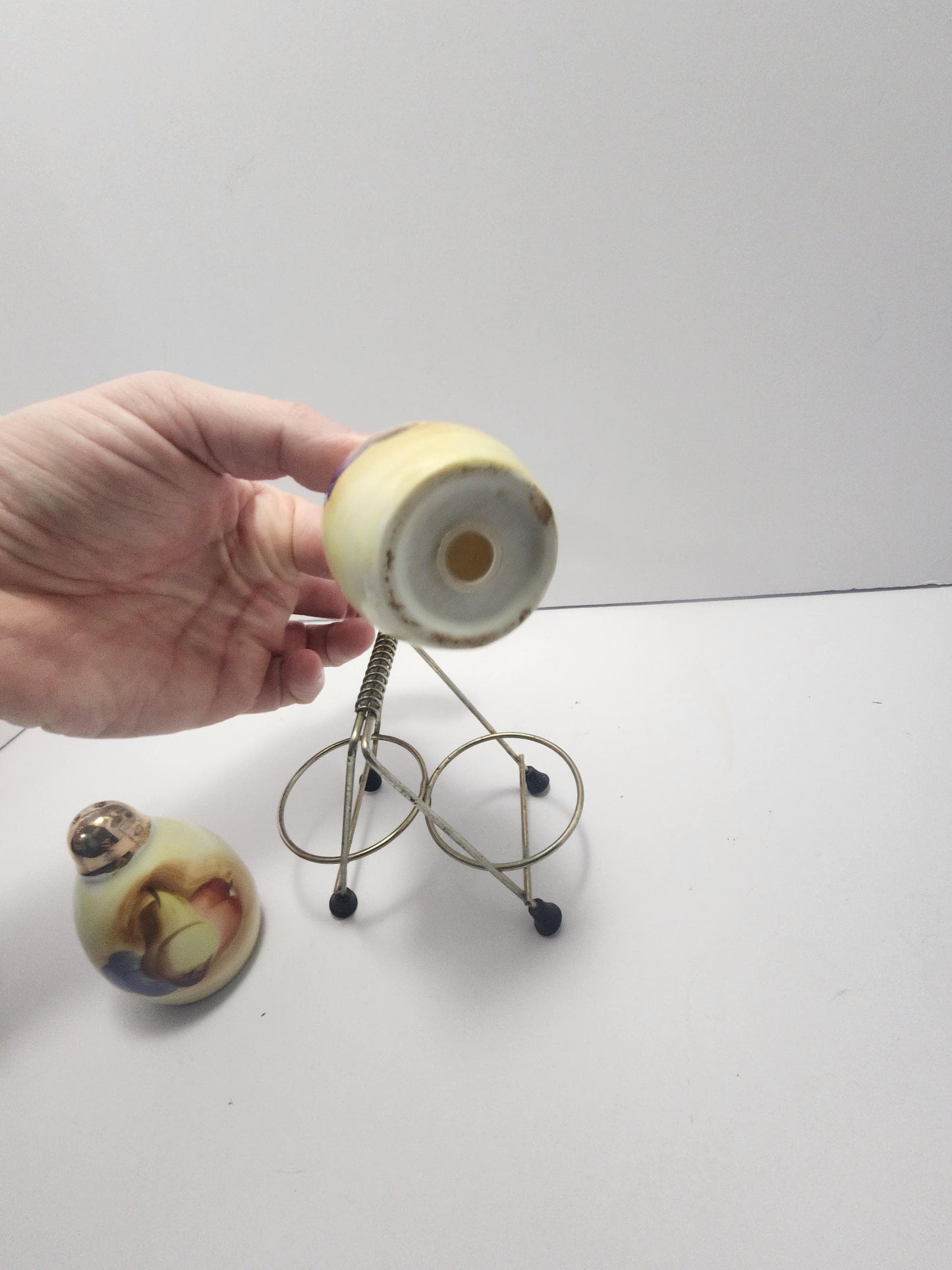 Lusterware Vintage Set Of Fruit Themed Salt & Pepper Shakers With Holding Rack - Salt and Pepper - Shakers - Lusterware - Fruit - Fruit Deco